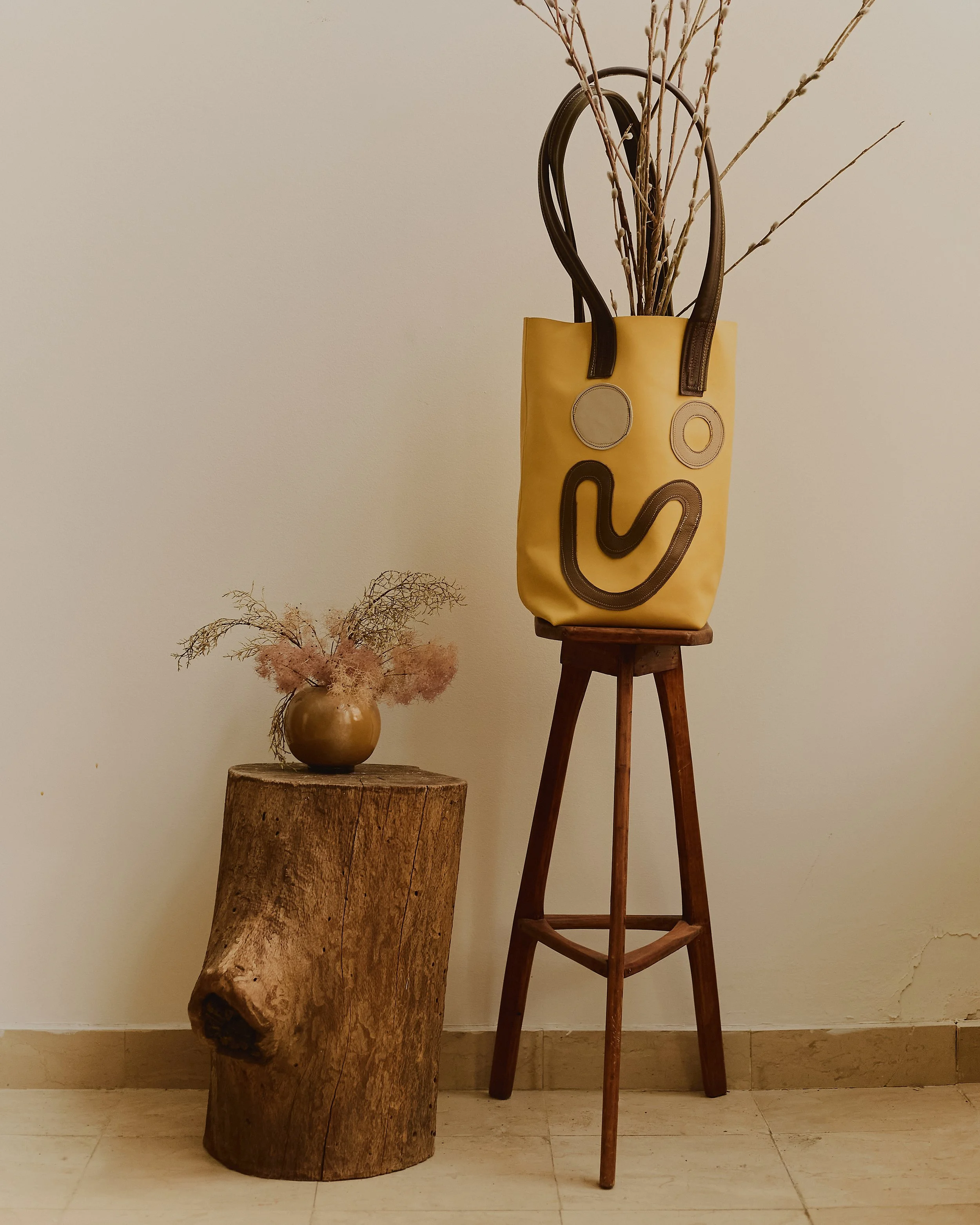 Petite Leather Smile Shopper in Maize