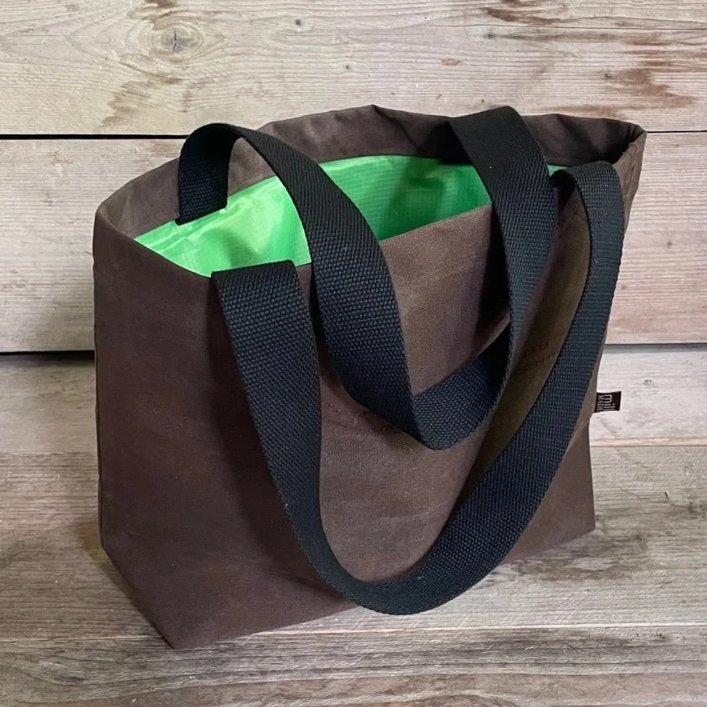 Evergreen Conny the shopper