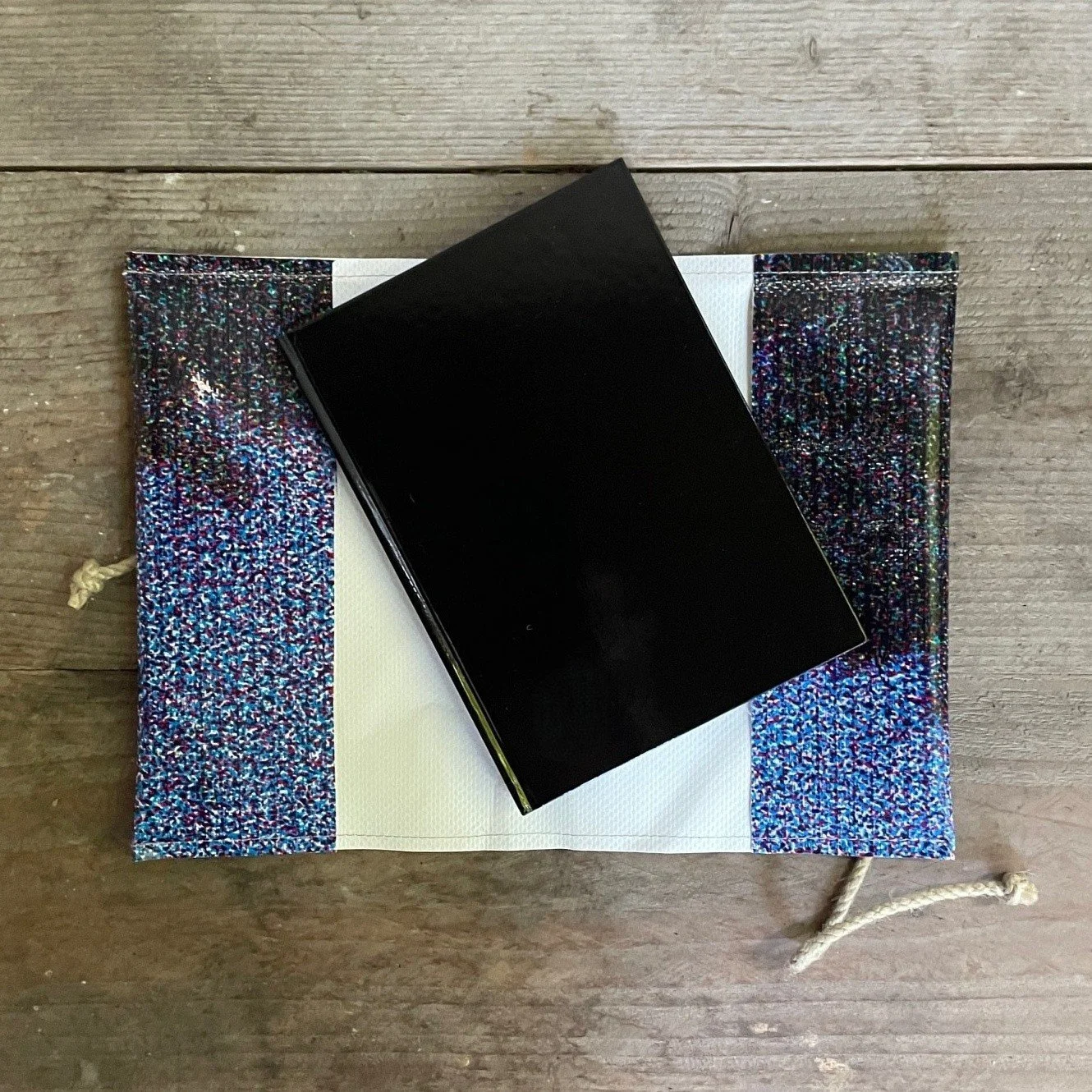 Domien - the book protector