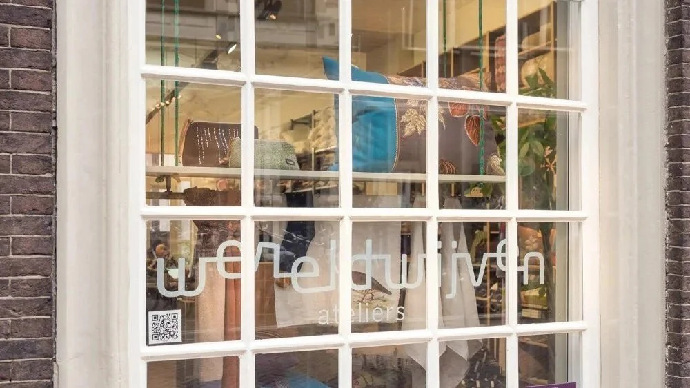 Wereldwijven Ateliers makes Willem - the cushion