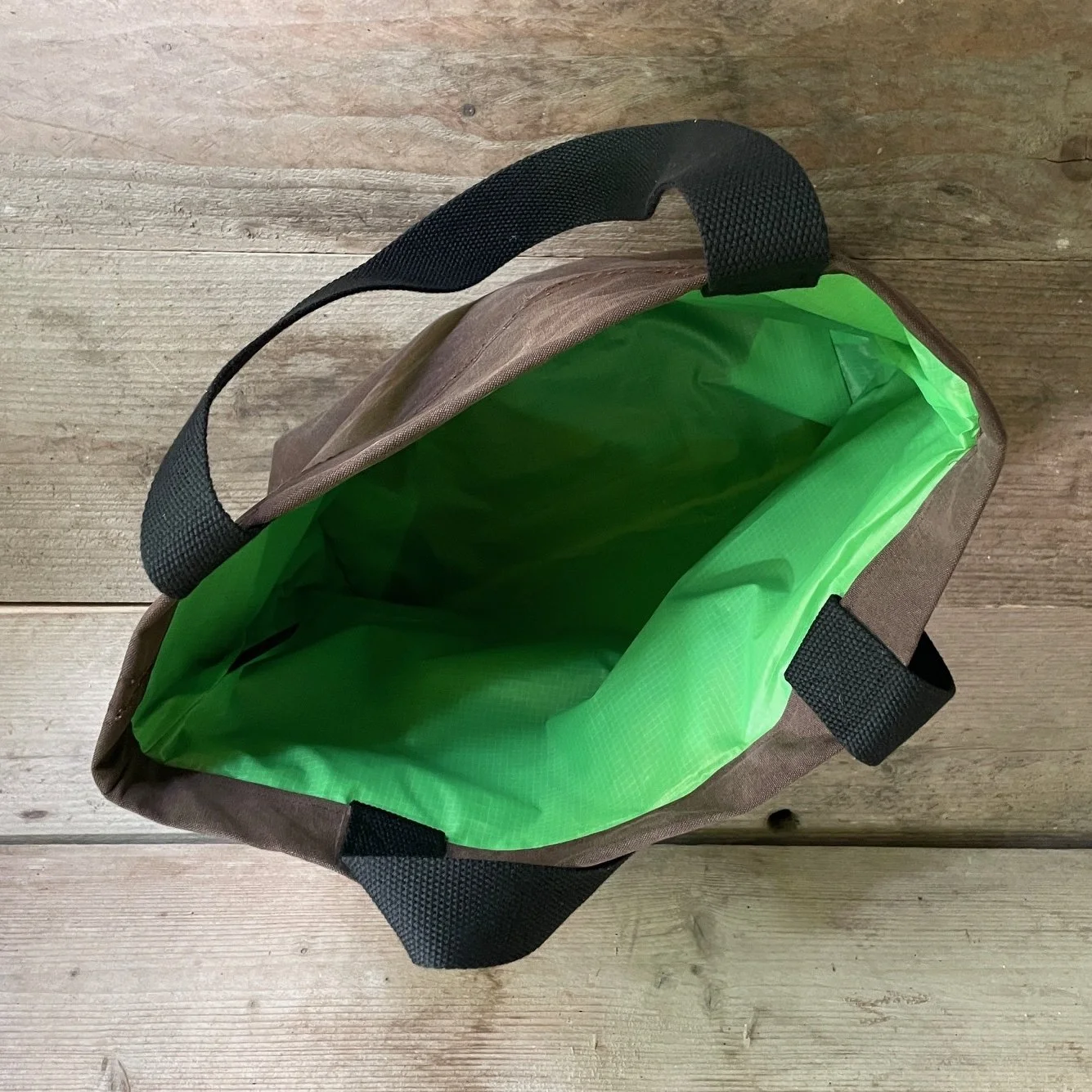 Evergreen Conny the shopper