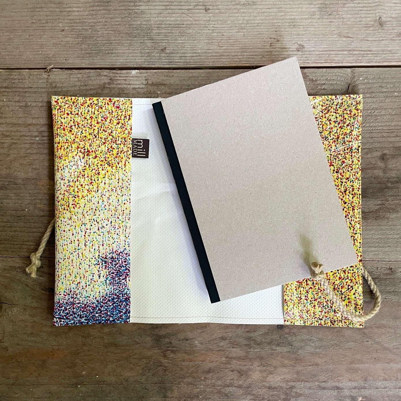 Domein - the book protector