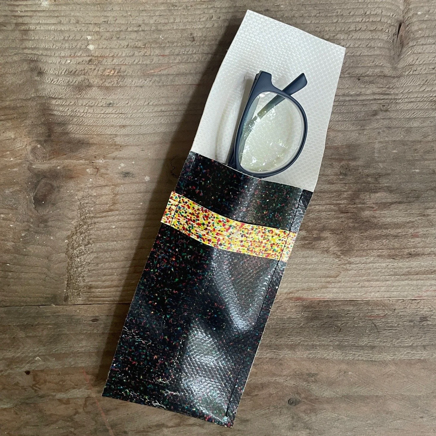 Zizi the glasses pocket