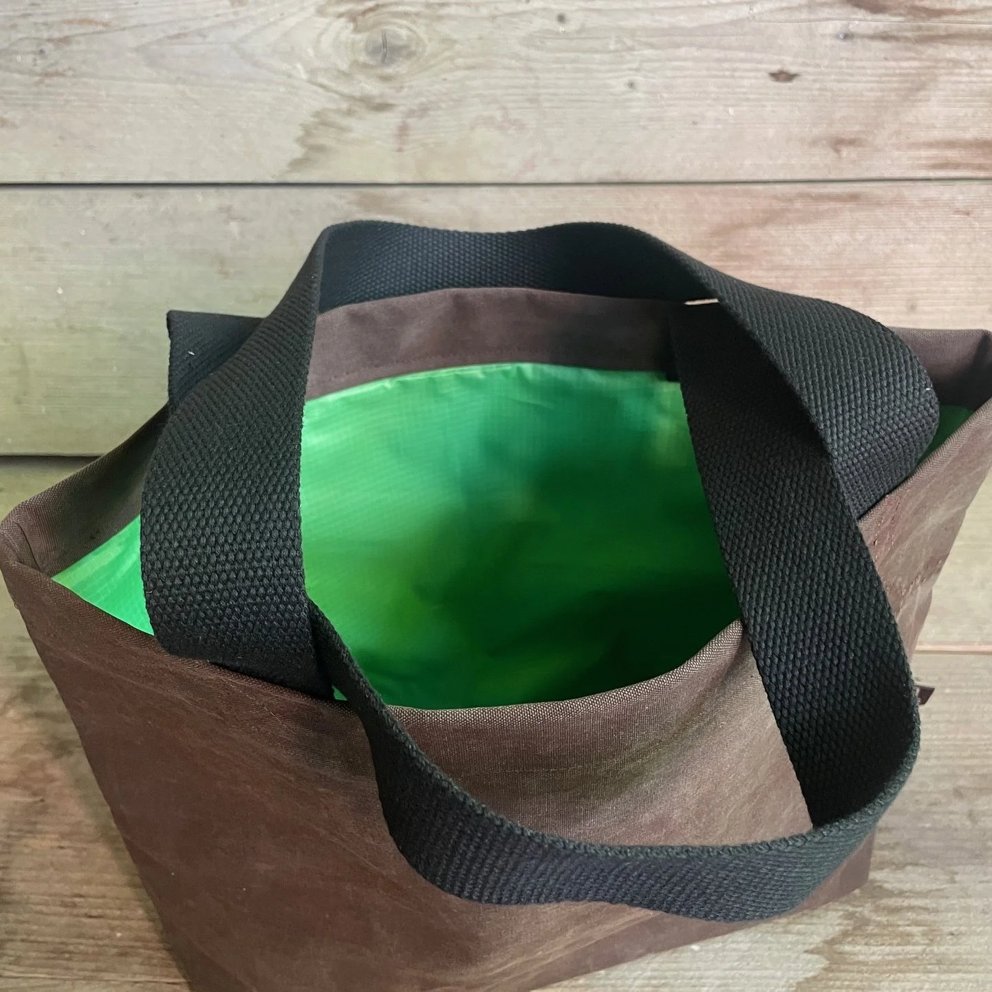 Evergreen Conny the shopper