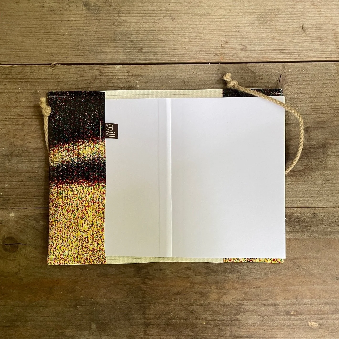 Domein - the book protector