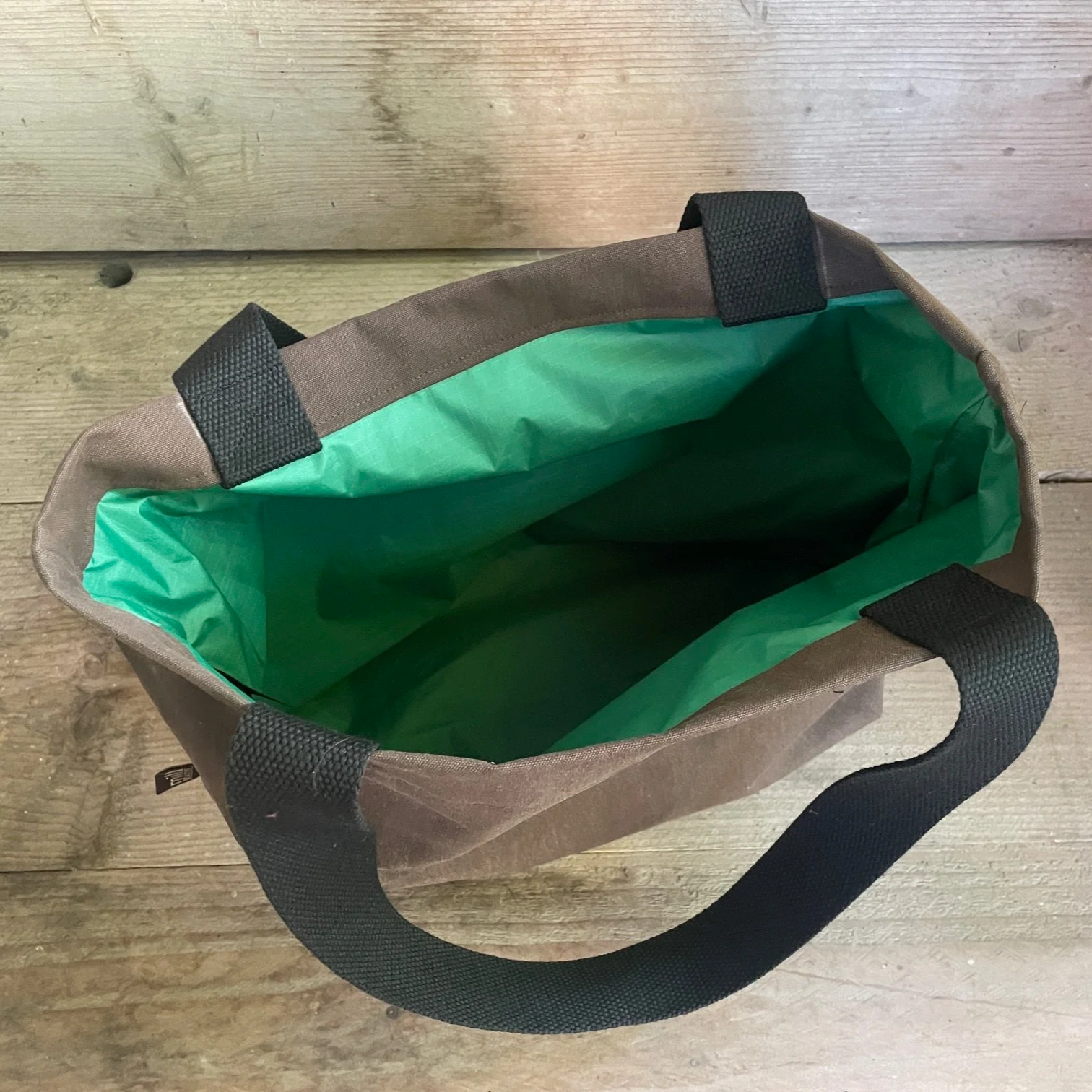 Evergreen Conny the shopper