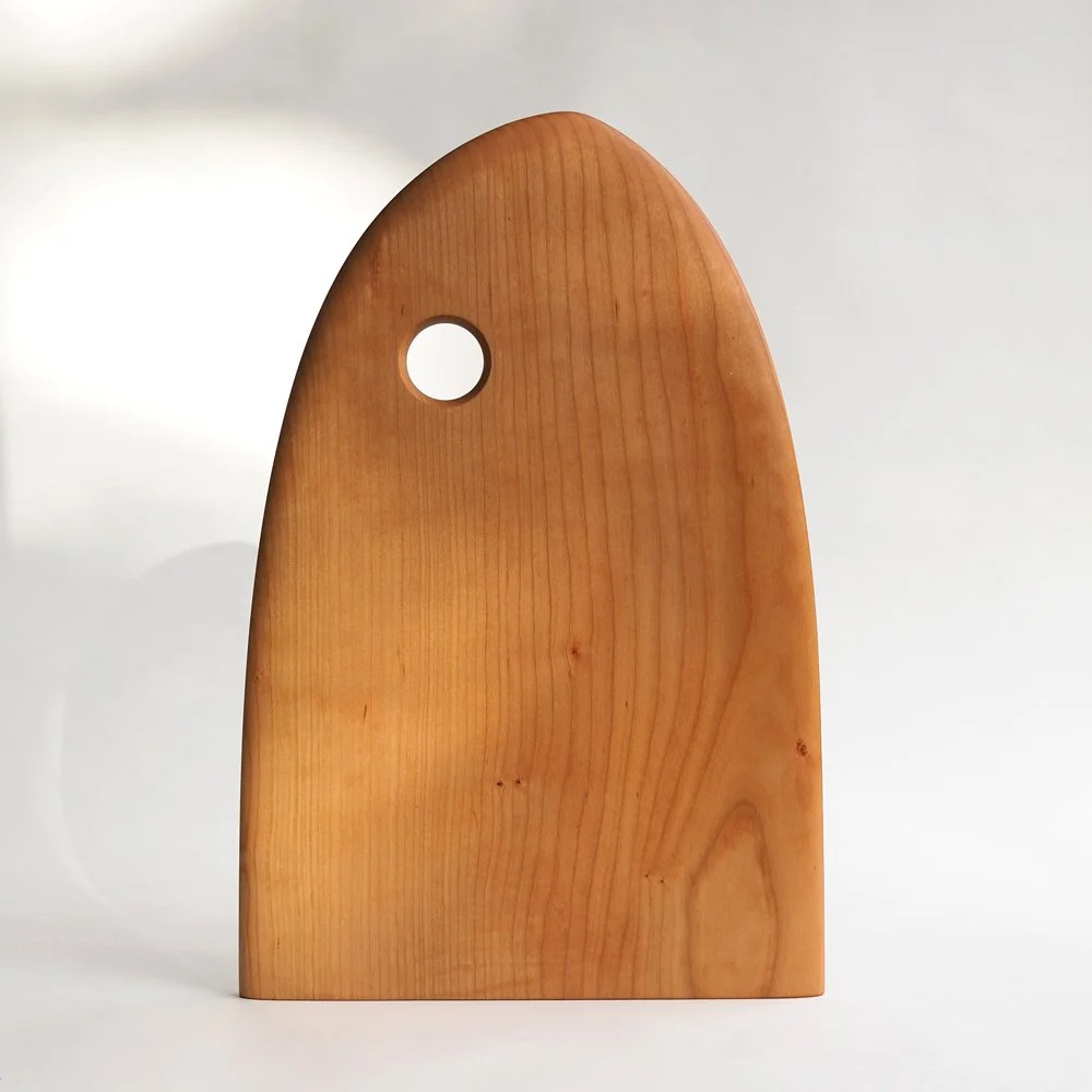 cherry-fin-shaped-chopping-serving-board3.jpg
