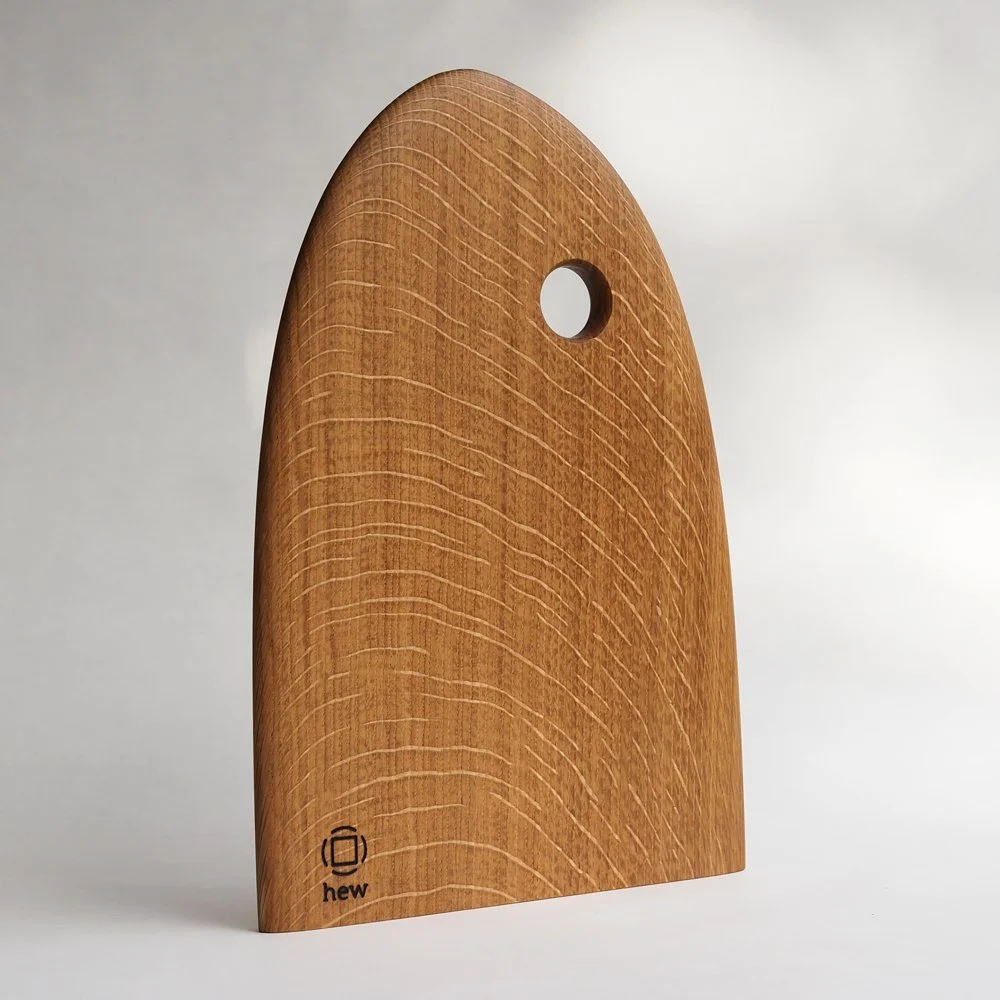 hand-made-quater-sawn-oak-serving-board.jpg