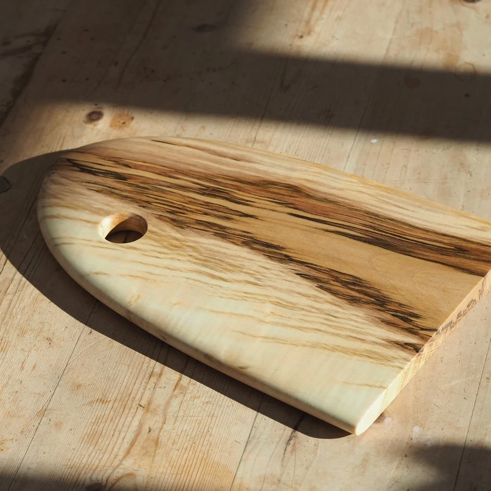 sycamore-fin-shaped-chopping-serving-board.jpg