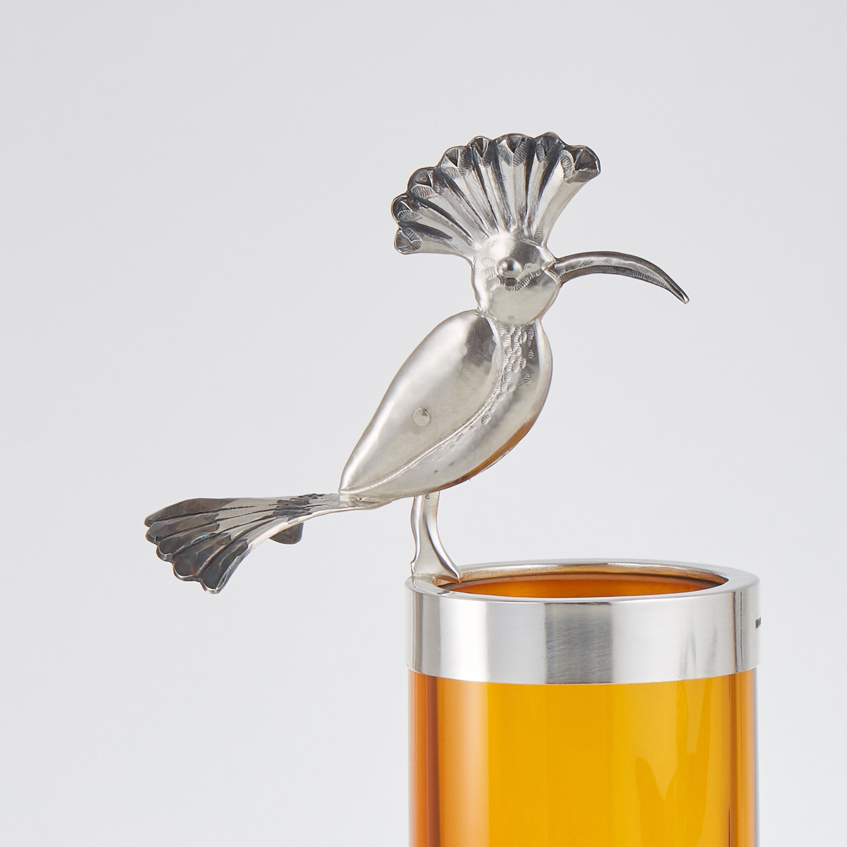 happy-hoopoe-bud-vase-bryonyknox.jpeg