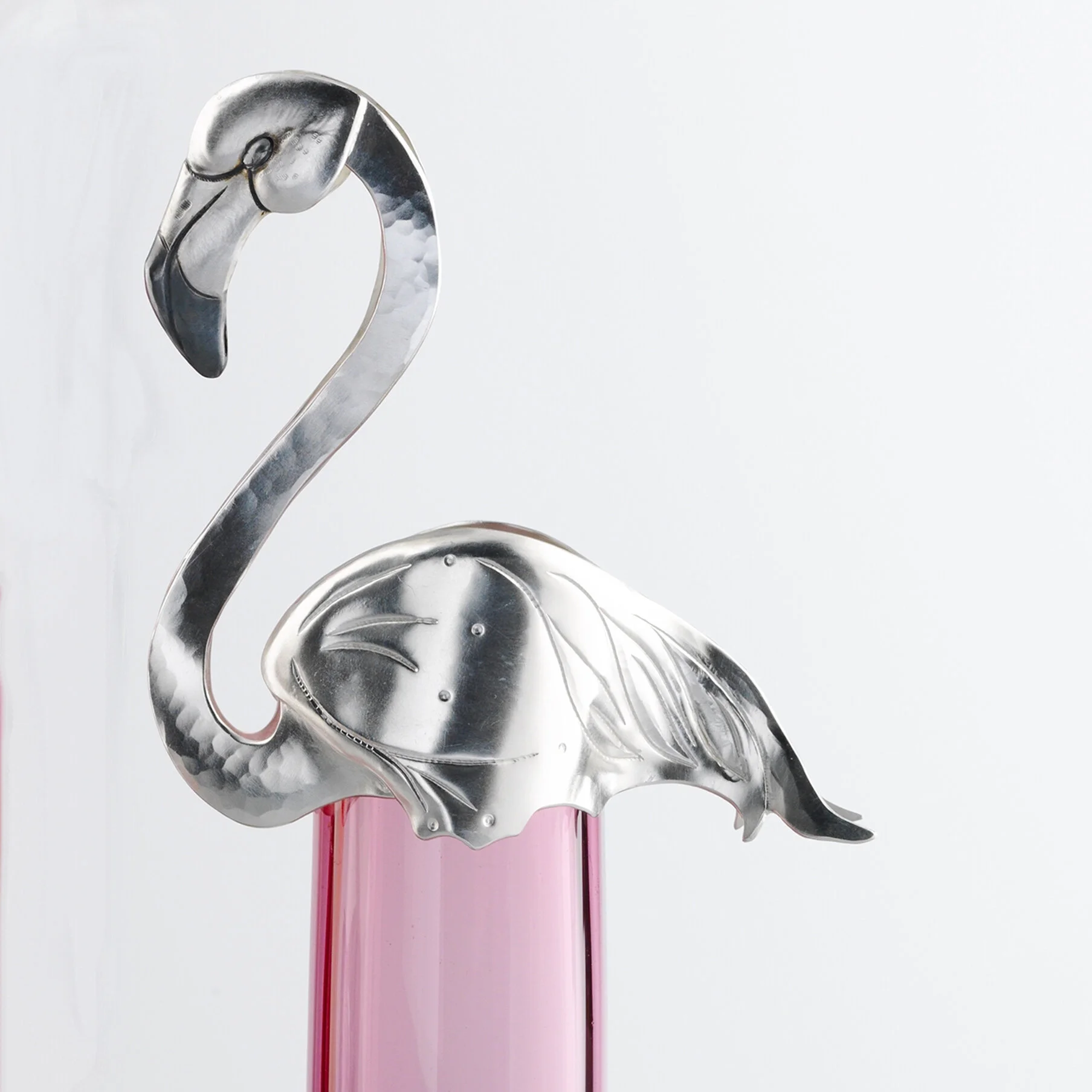 8c-bryony-knox-a-flamboyance-of-flamingos-bud-vase-image-shannon-tofts.jpg