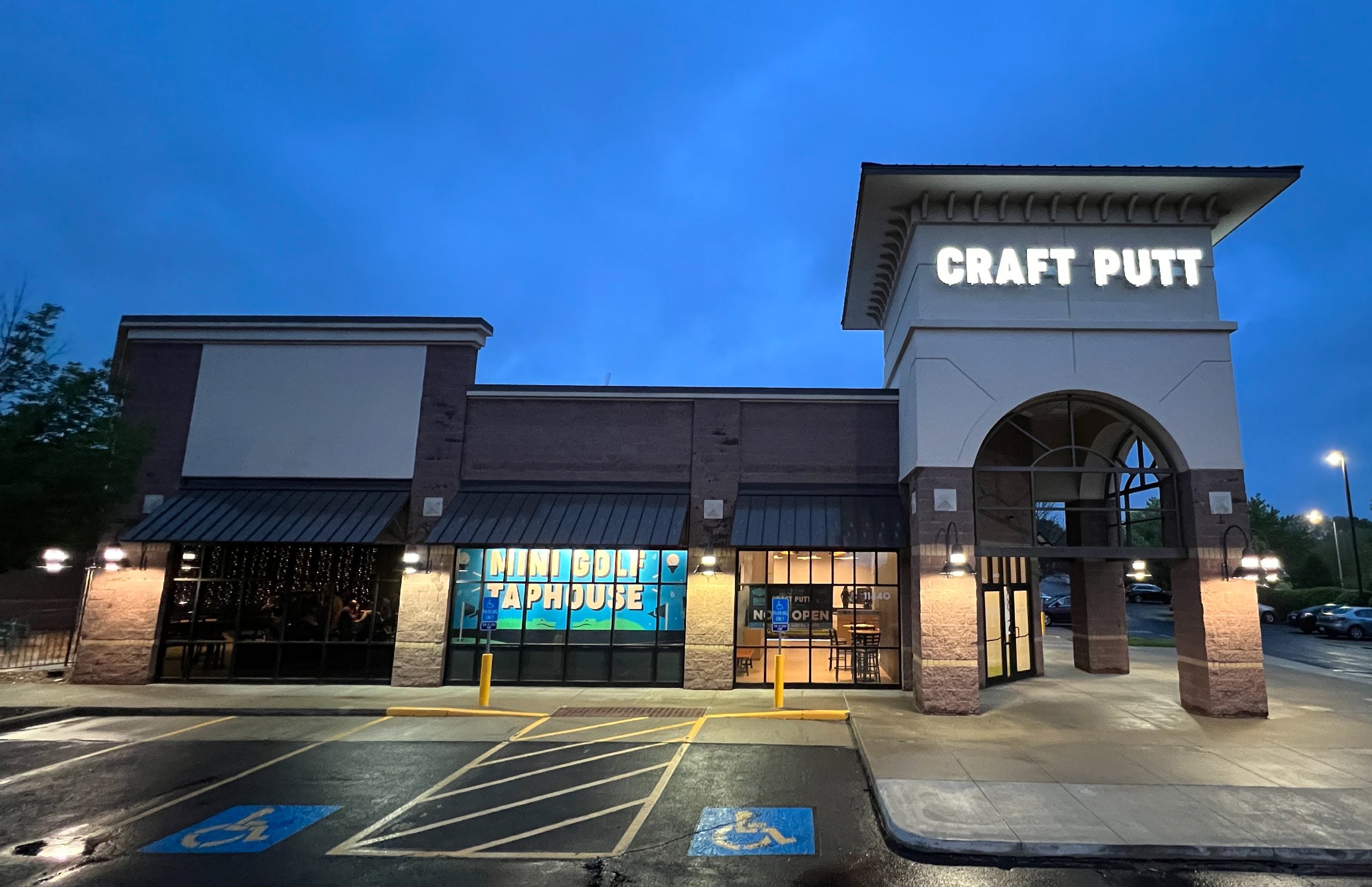 Craft Putt Interior and Exterior Signage-03.jpg