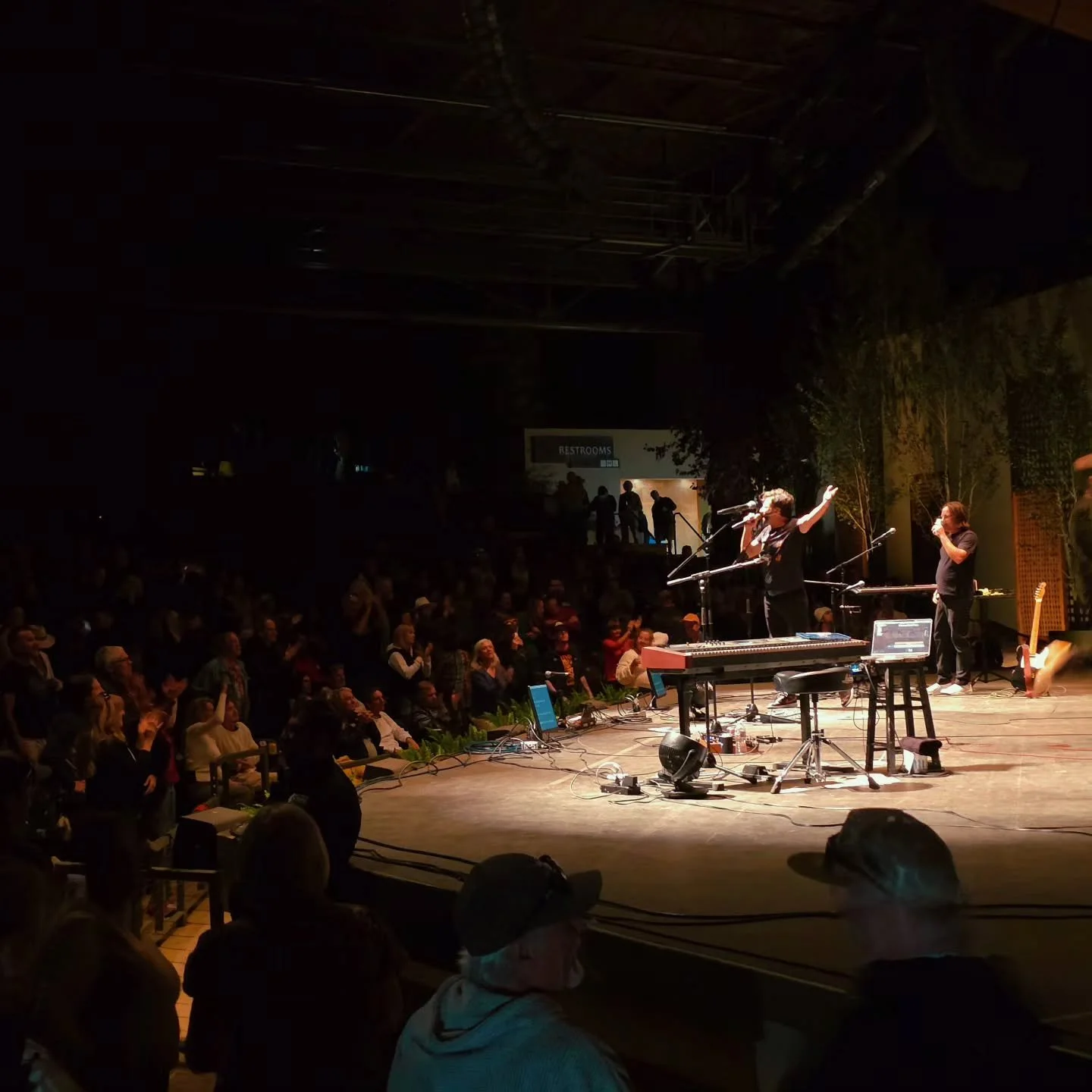 THANK YOU VAIL, CO for being such a wonderful audience tonight! ❤️

What a beautiful way to close out the summer! We hope to see you again soon! ☀️✌🏽