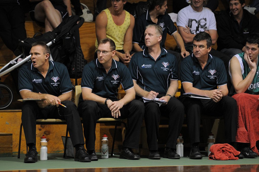 Wolves Bench Coaching .jpg