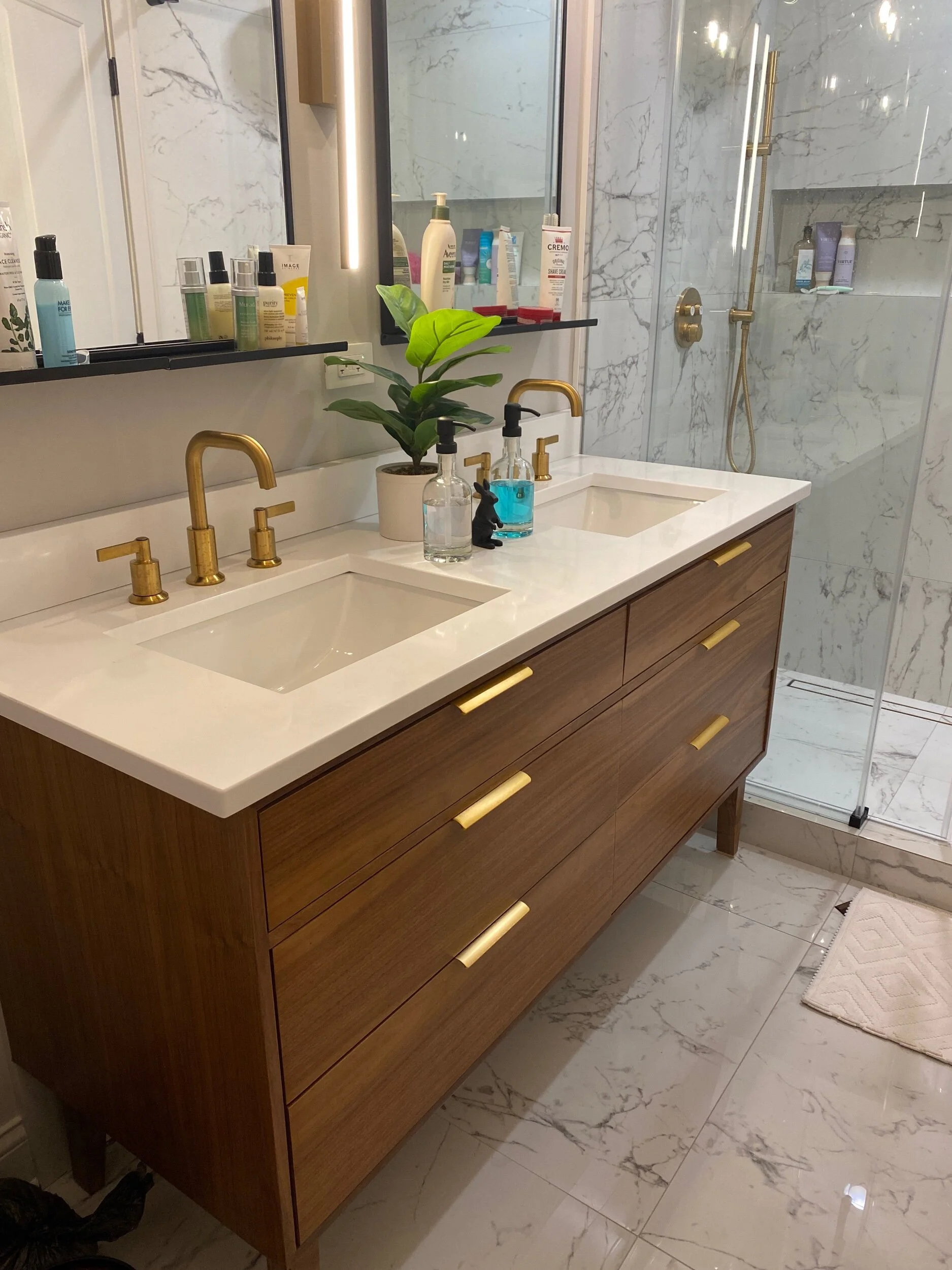 F0B36C68-E053-4438-80D7-47850F062D0D