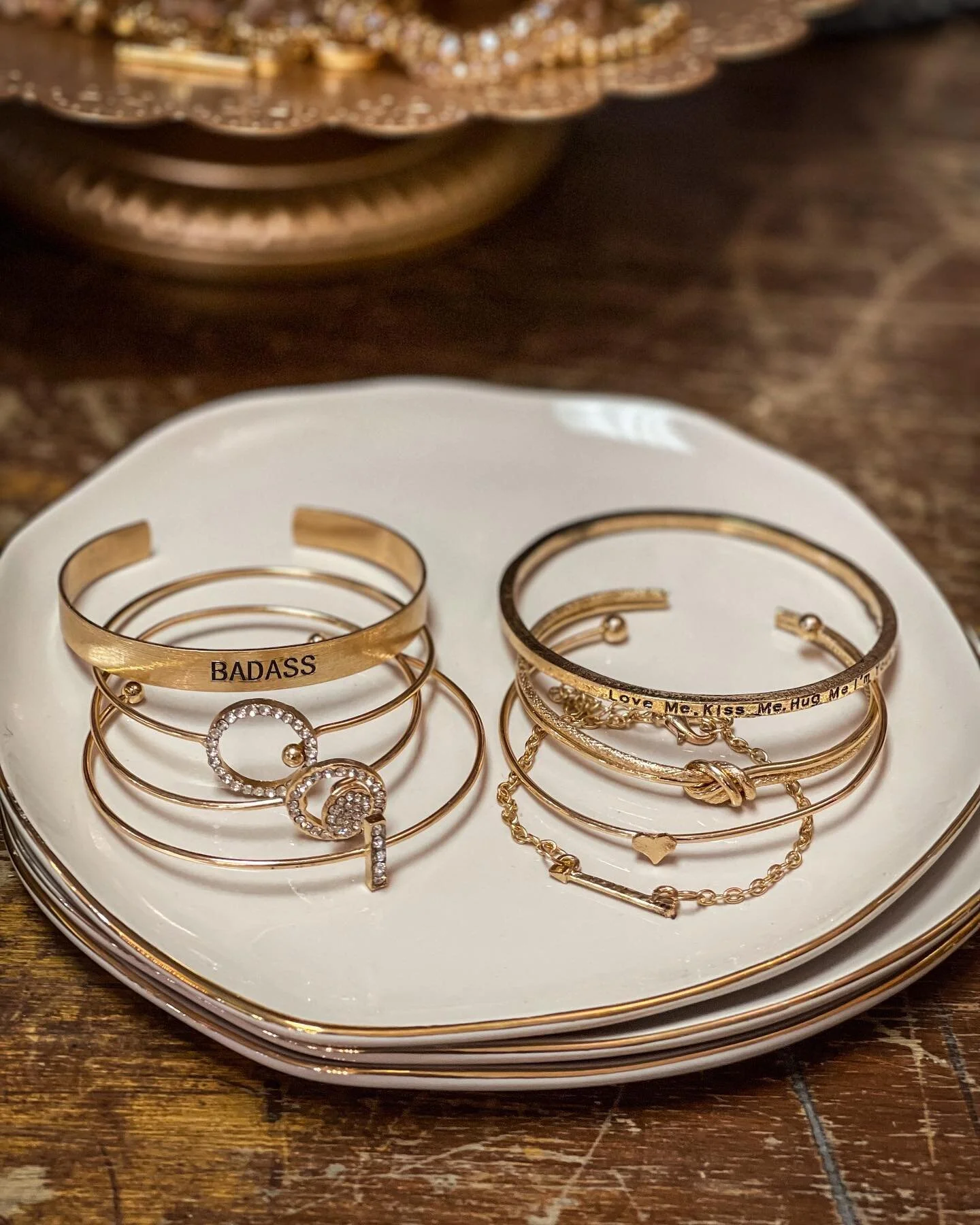 Let’s change up the vibe for a second! We know how much you all love to accessorize your homes… Why not accessorize yourself, too? It’s getting warmer, which means it’s finally starting to feel like we can tuck away the coats
