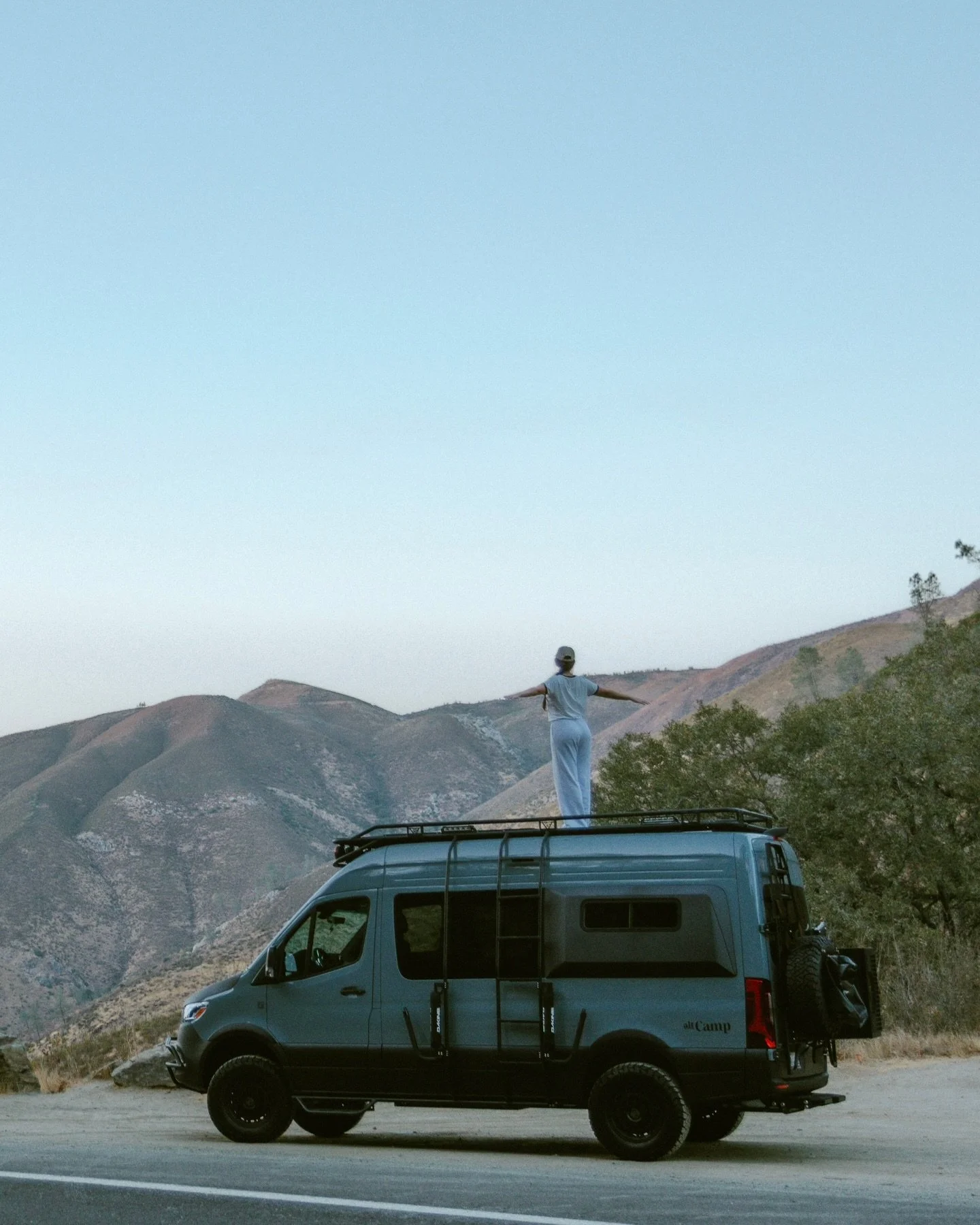 Home is where you park it.

📸 @brunozanin_