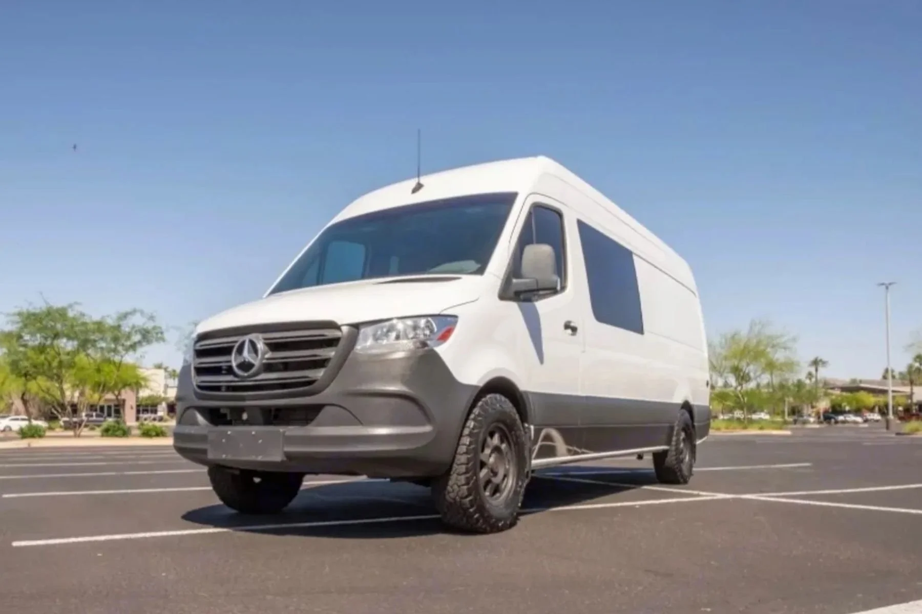 altCamp’s top-rated luxury Sprinter van conversion in Kentucky, featuring a custom interior built for comfort and road trips.