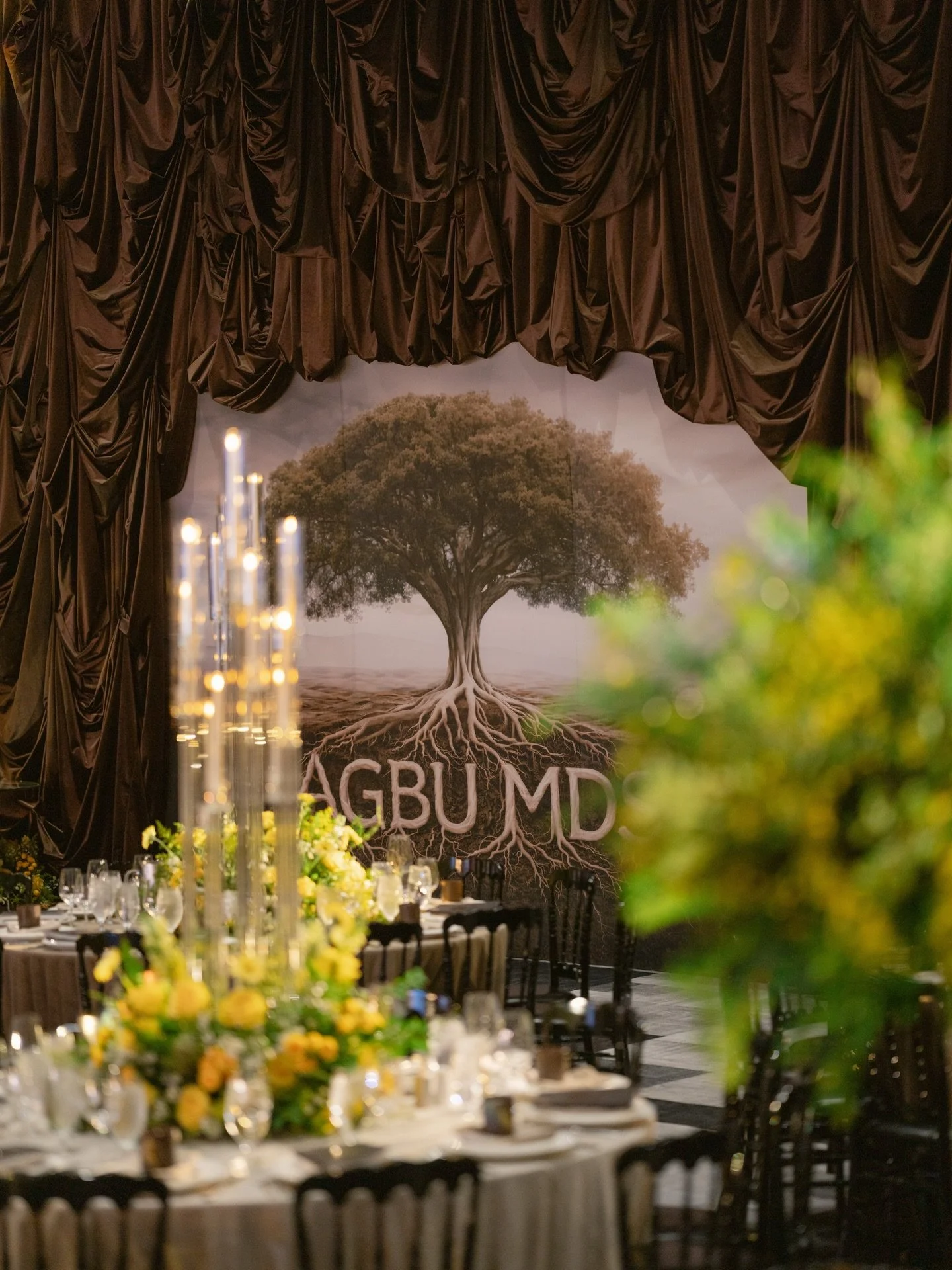 Some nights can&rsquo;t be fully captured, only felt.
&ldquo;You had to be there&rdquo; perfectly sums up the AGBU MDS 50th Gala, where 880+ members of the school&rsquo;s community came together to celebrate a legacy 50 years strong&hellip; and still