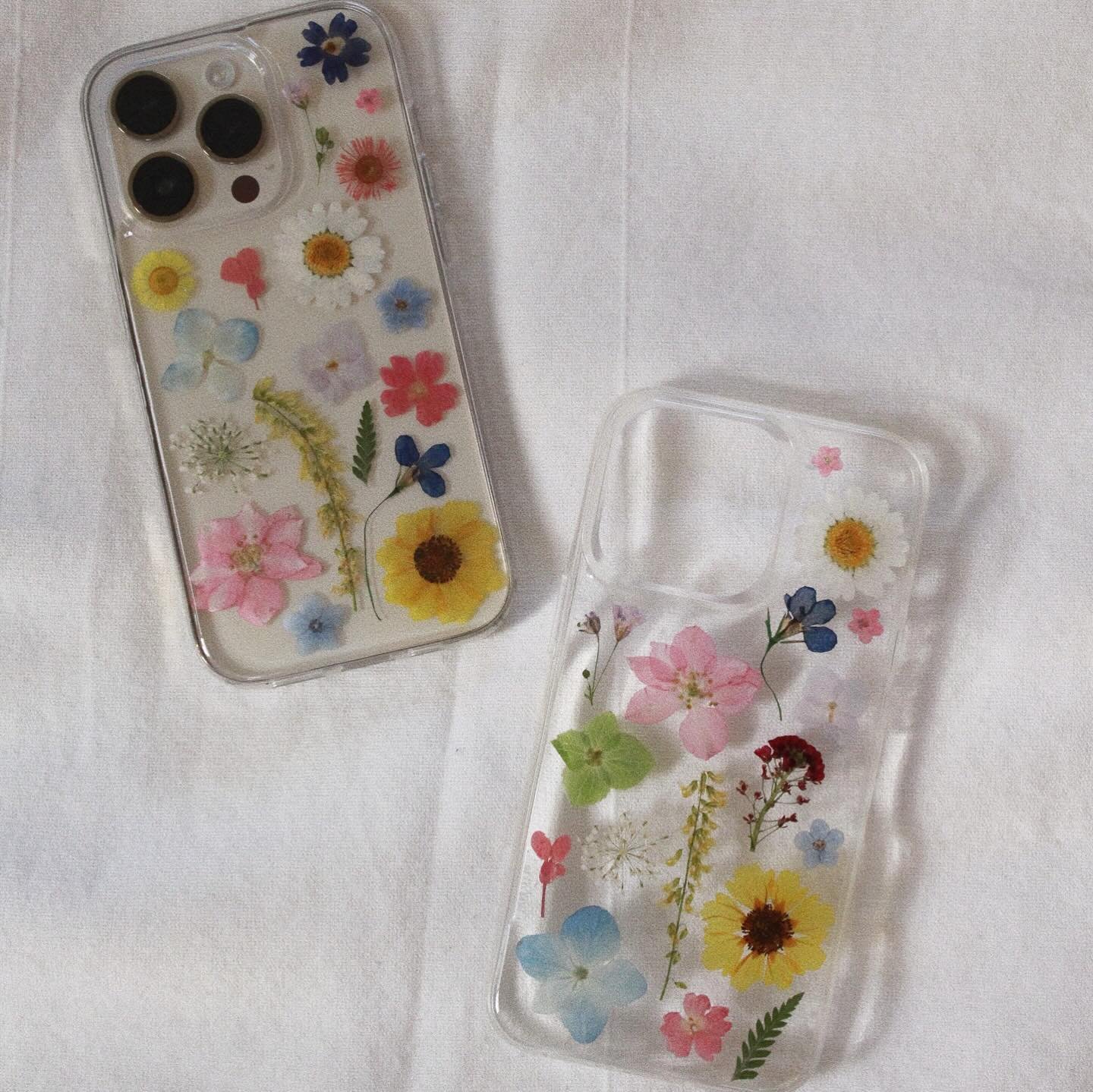 floral cases are available this week at @holycowboutique in Lindon!! 🌸🌷🌻