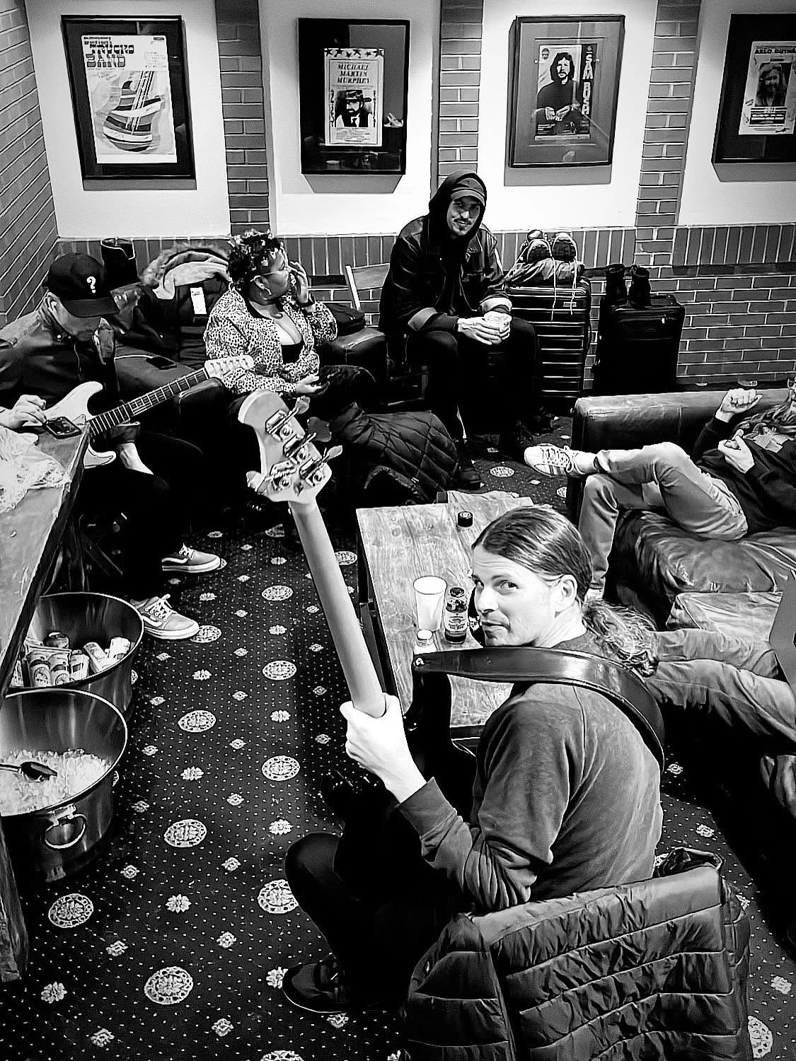 Night 3 of the Halloween Run Jamiroquai shows tonight at @ardmoremusichall will be streaming live on @nugsnet - free for Nugs subscribers! 

Michael Wilbur @ 8pm
The Motet @ 9:15pm

📸: @aj_on_drums