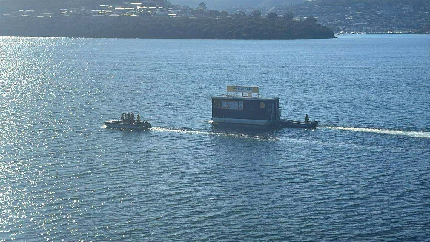 Total Dive Solutions offers skilled marine teams to assist on water with all types of jobs.

This drone photo captured our marine crew relocating one of the popular floating restaurant punts from the famous Salamanca Dock to the domain slipway for ro