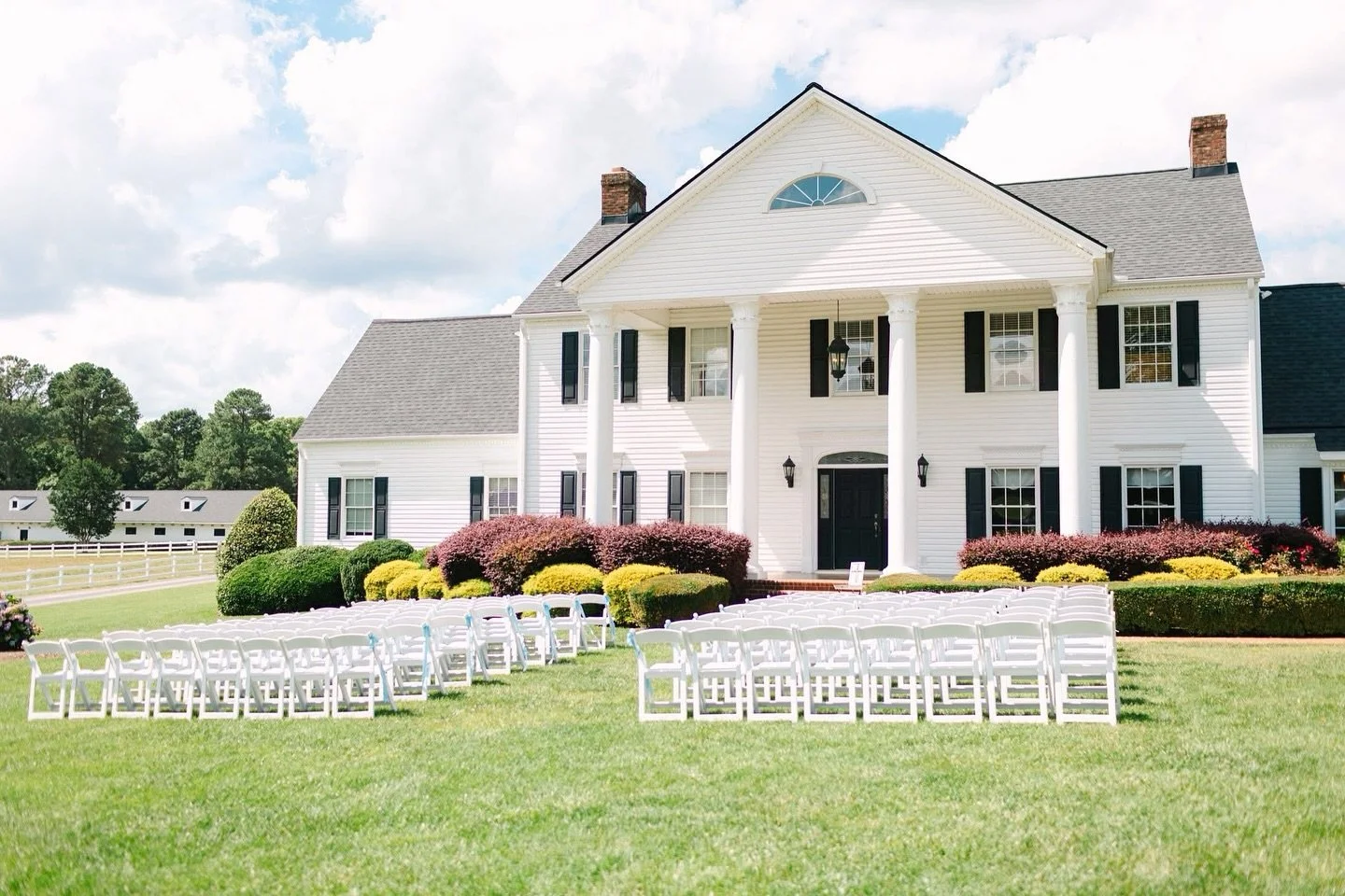 βοΈ It’s a beautiful Monday at Seven Paths Manor! πΏ 
From sunlit fields to stunning ceremony spots, every corner of our 130+ acre estate is ready to make your wedding dreams come true. πβ¨
#SevenPathsManor #BeautifulDay #WeddingVenueGoals #Sa