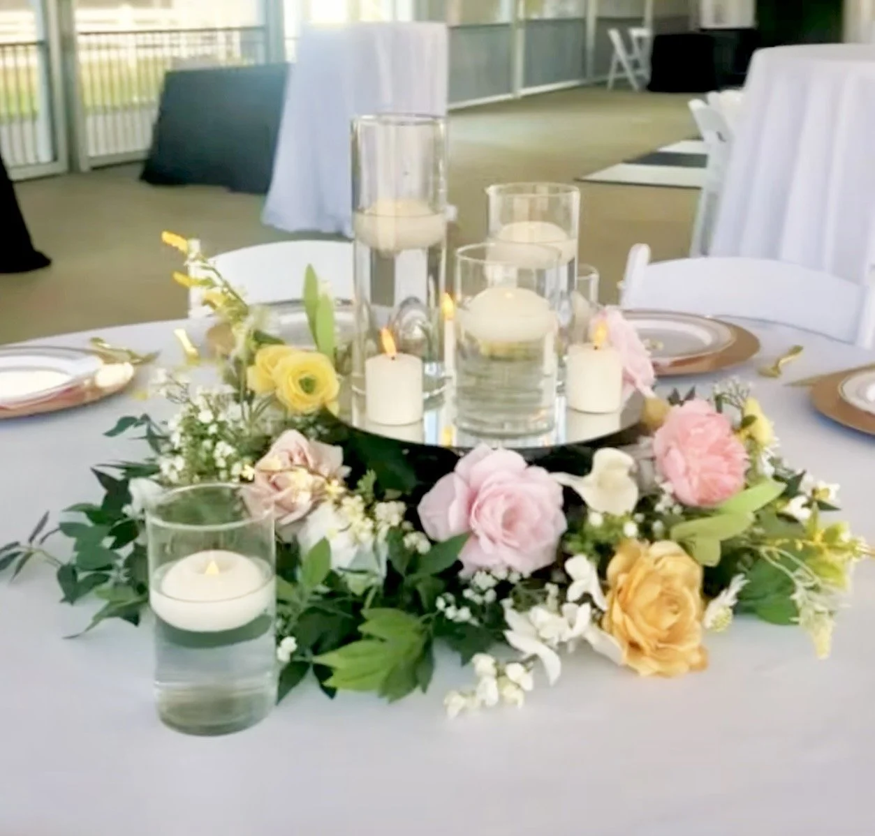 12 inch Round Mirrored Table Top Plate for Centerpieces