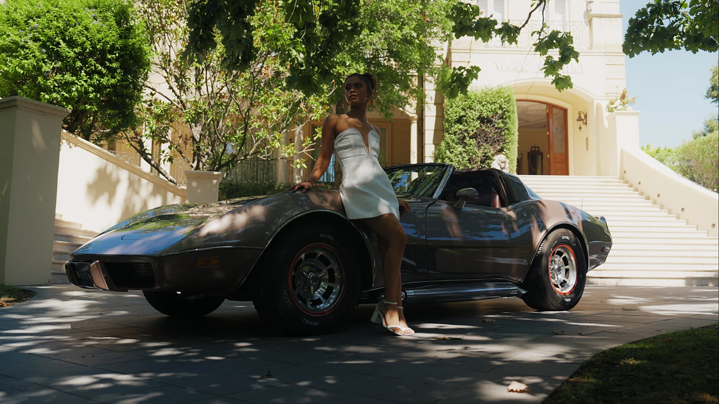 VOGUE X MESHKI FRAMES_1.6.1.jpg