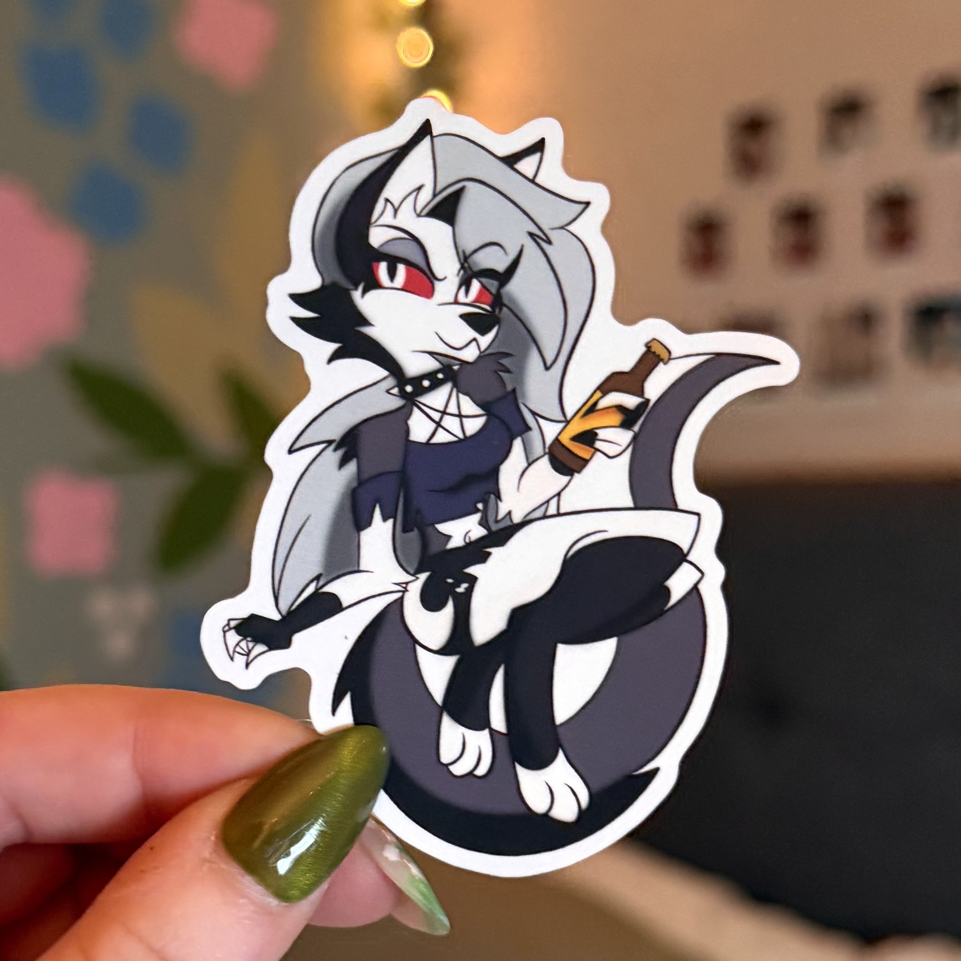 Loona Sticker