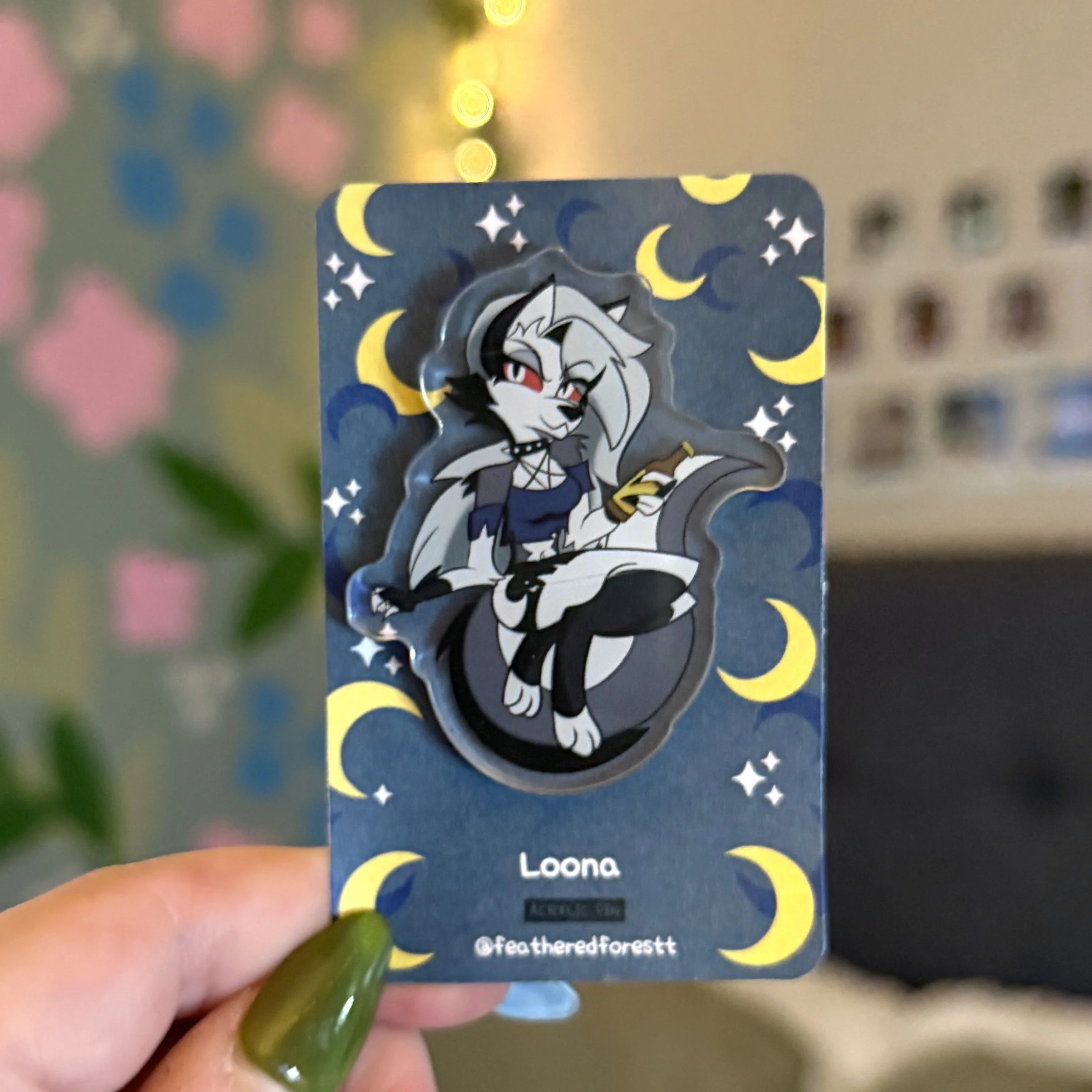 Loona Acrylic Pin