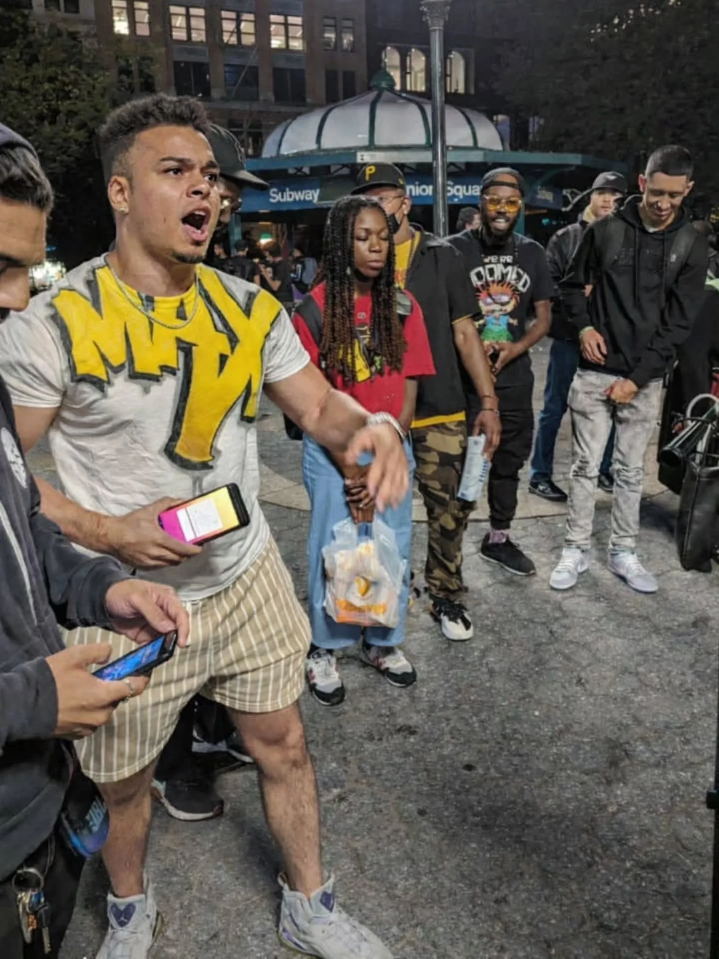 Throwback to summer, freestyling at @legendarycyphers360 summertime in NYC is the best.