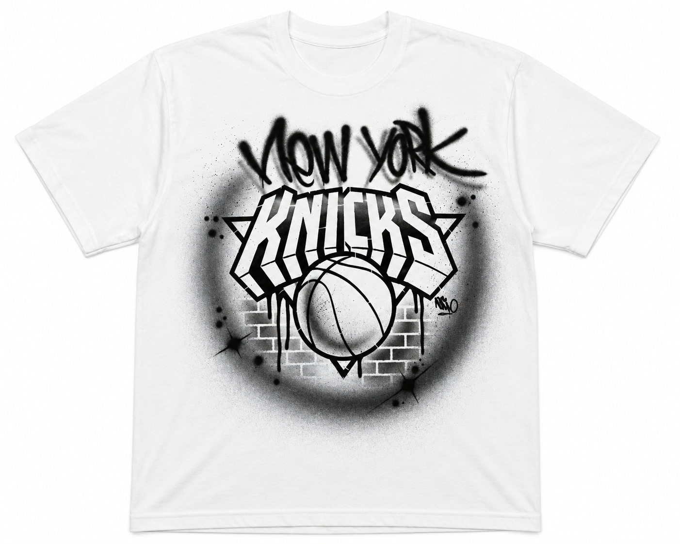 B&W Knicks-Inspired Airbrush Tee — Ready-Made + Optional Name