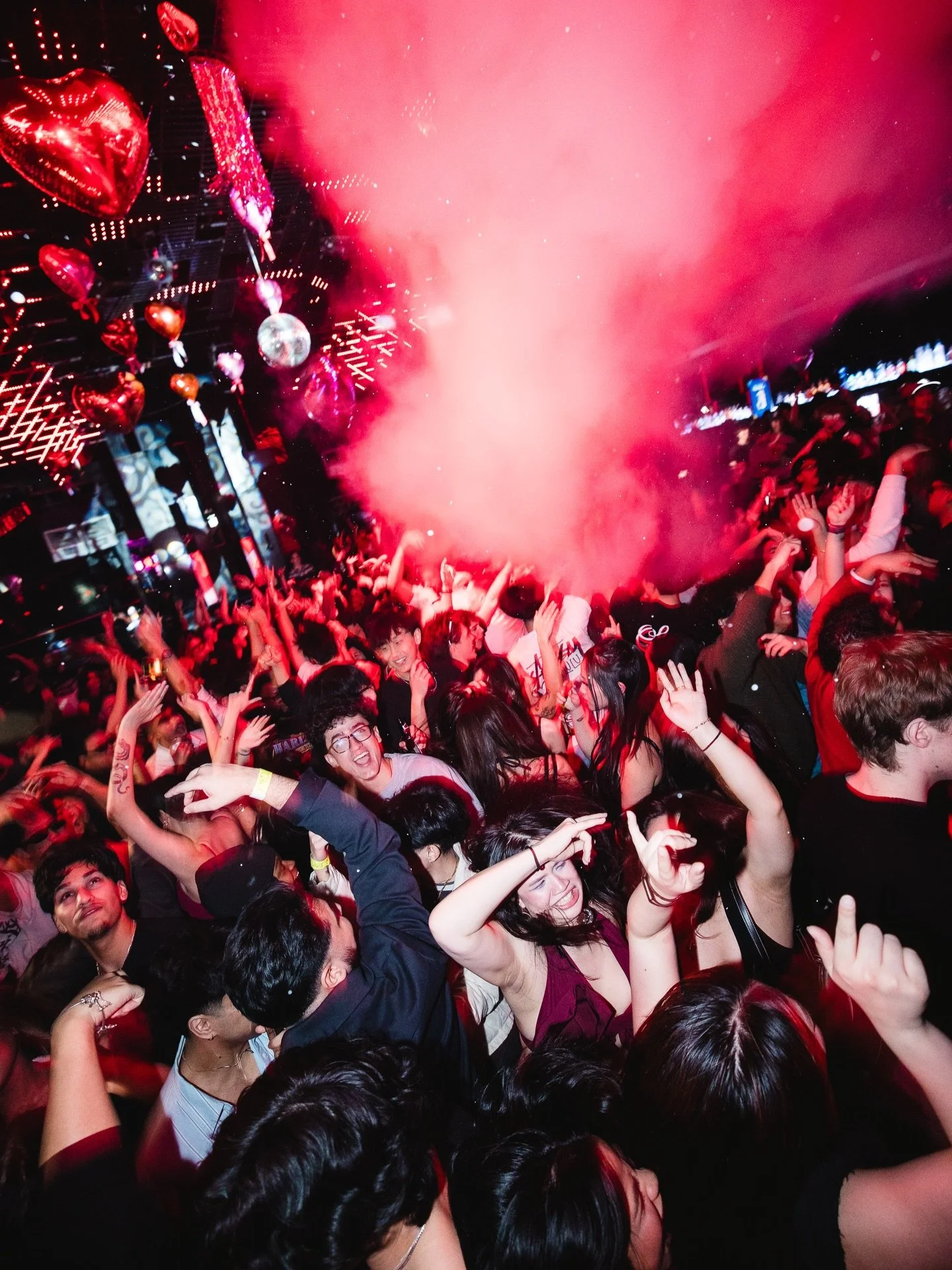 @itsreallovevan Valentine's edition in full swing 💘
📸: @bleongphoto