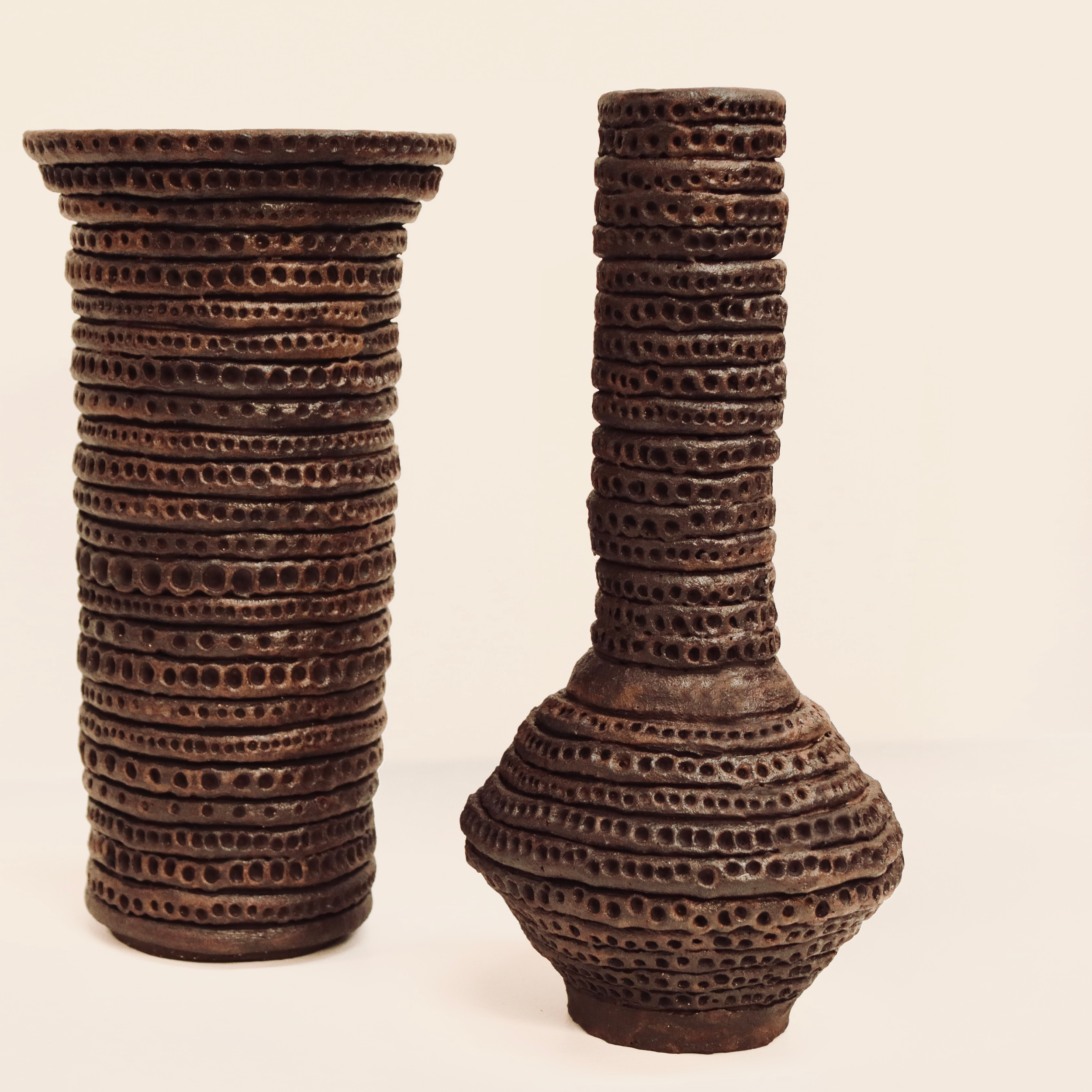vase retouched.png