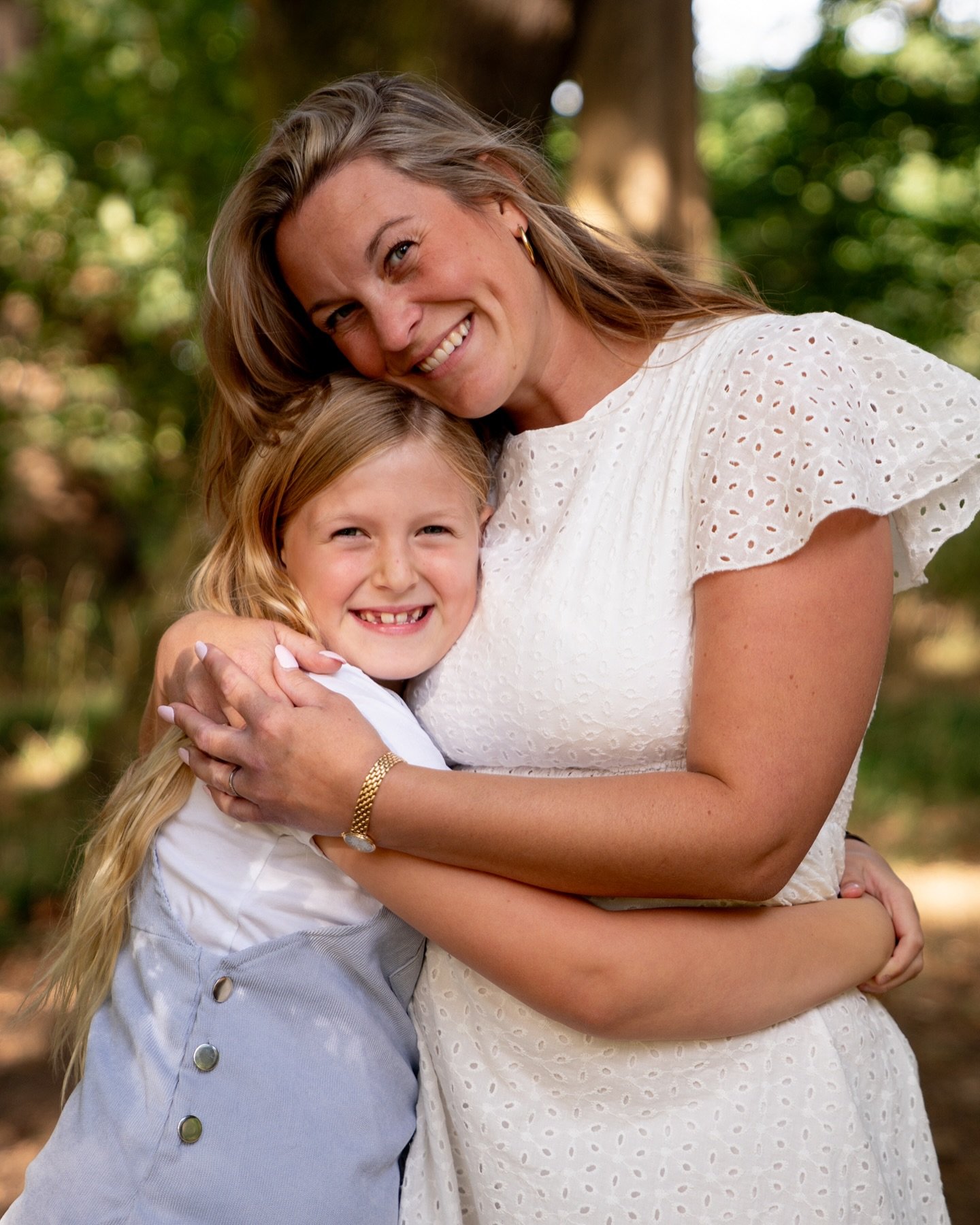 A few favourites from yesterdays beautiful shoot&hellip; 💙 

@josie_rackham

#earlhampark #norfolkfamily #norfolkfamilies #familyphotographernorfolk #familyphotography
#photographersnorwich #norwichlife #norwichfamilyphotographer #familyphotographer