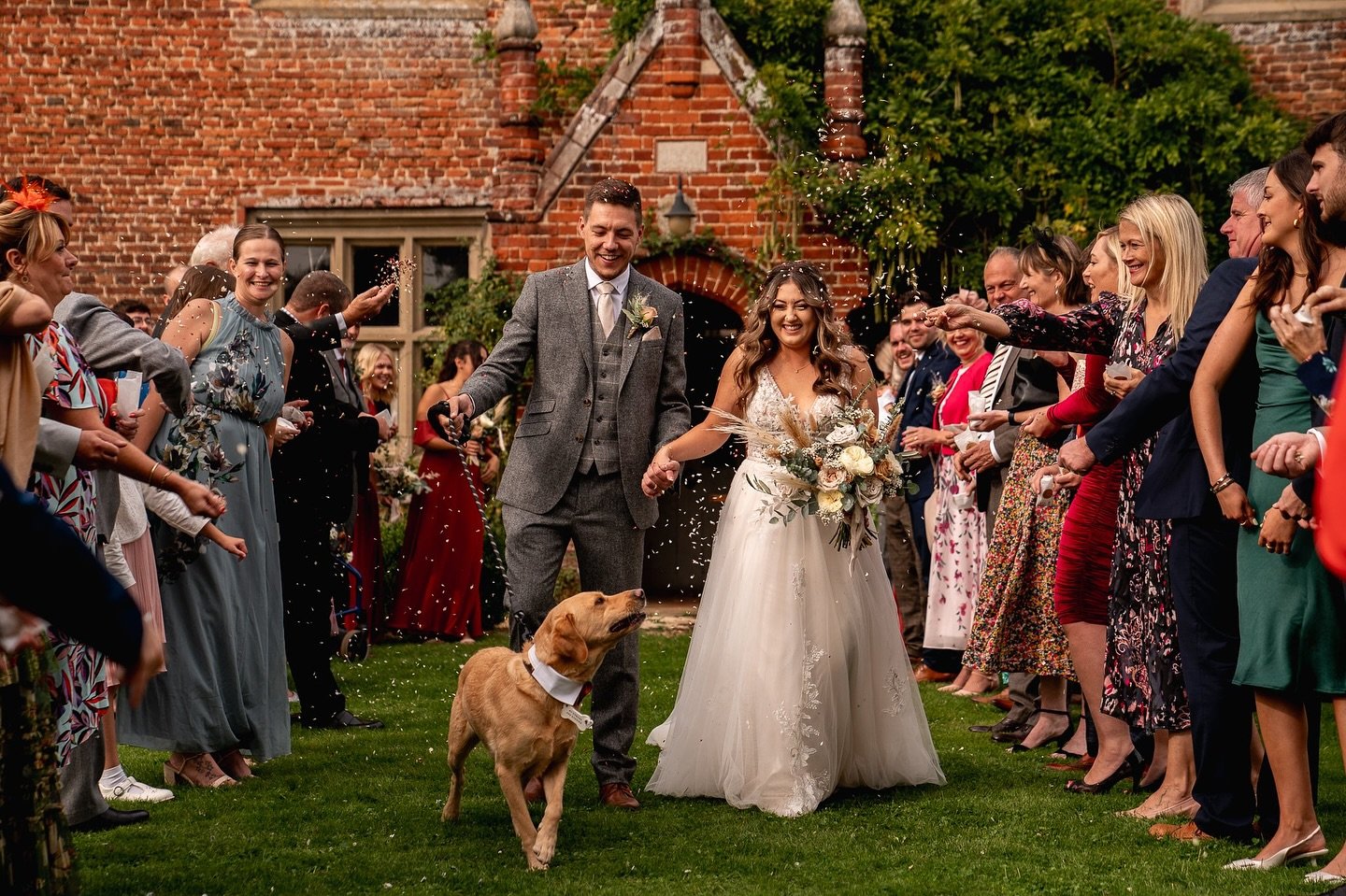 One of my all time favourite photos, at a very gorgeous wedding. Golden moments and memories. 

I used this for my @twia_official entry. Not long to wait now until awards night!!!!

Dora and Tom at the stunning @hautboishall 

#autumnweddings #dogsat