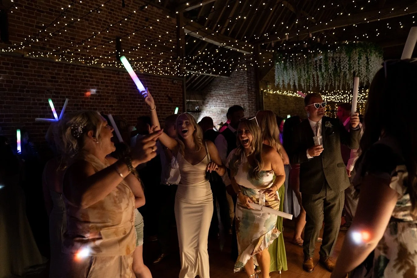 Part 2. 

A pretty epic first dance and all around wedding.

@glebefarmbarn_ 
@charliesaddsingerdj 

#norfolkwedding #norfolkweddingphotographer #weddingphotographersnorfolk #weddingnorfolk