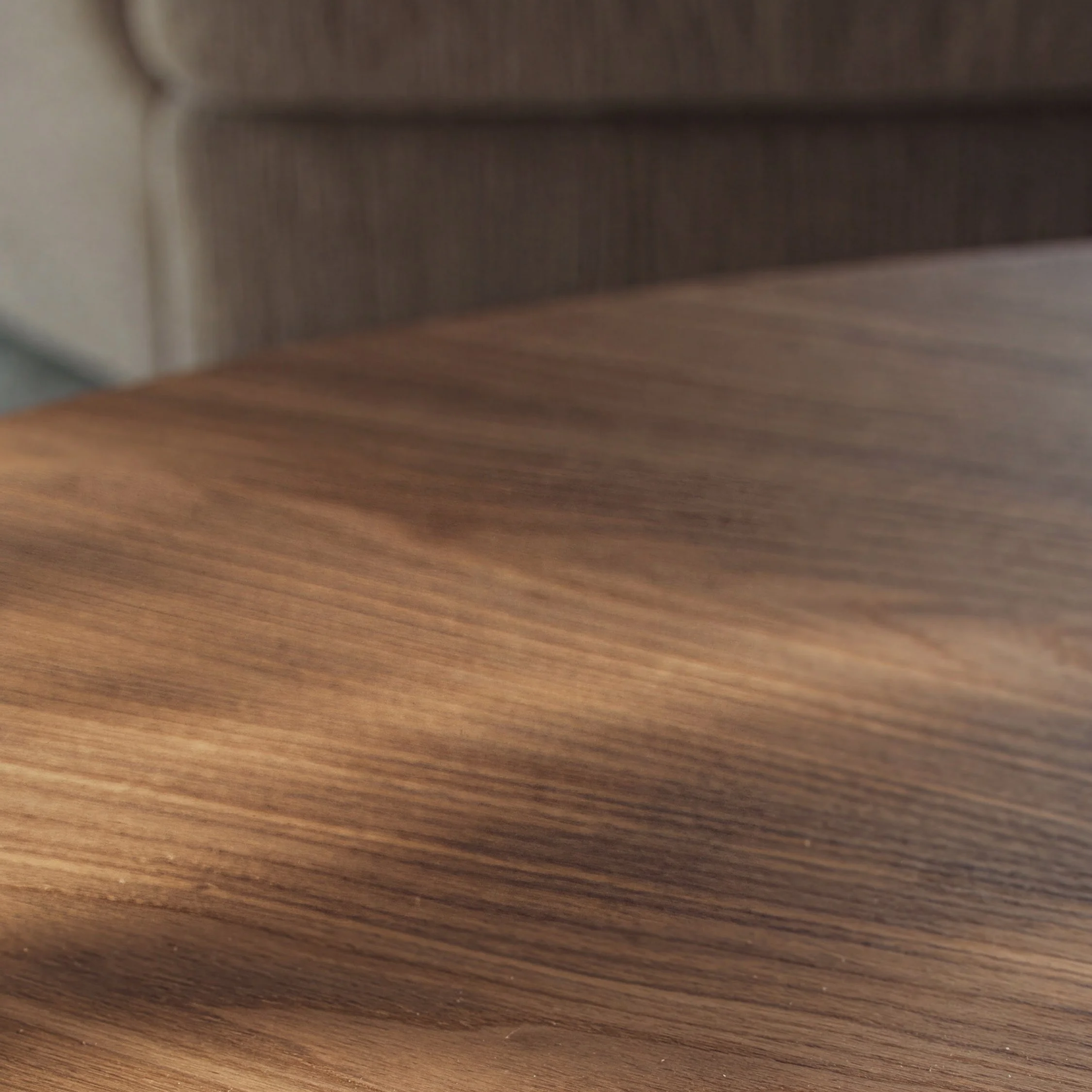 05_dettaglio_legno_luce.jpg