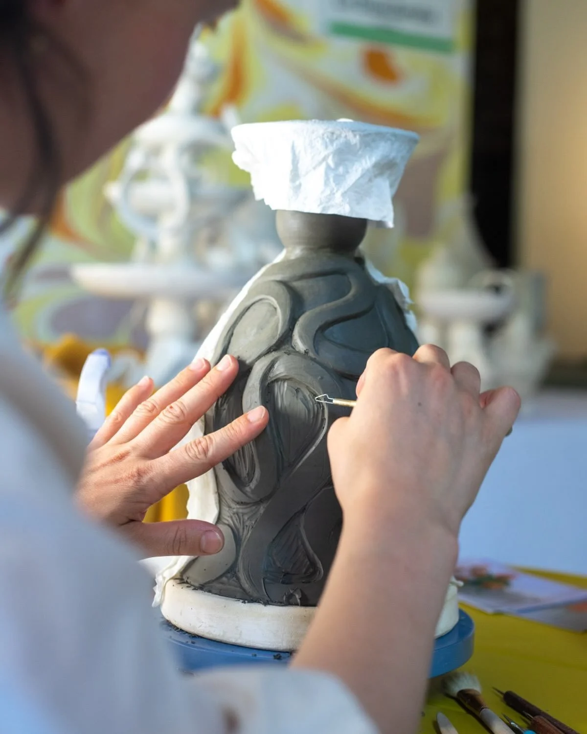 Carving ribbons at @artigianatoepalazzo 

photo by @lucasayrtonmongenie