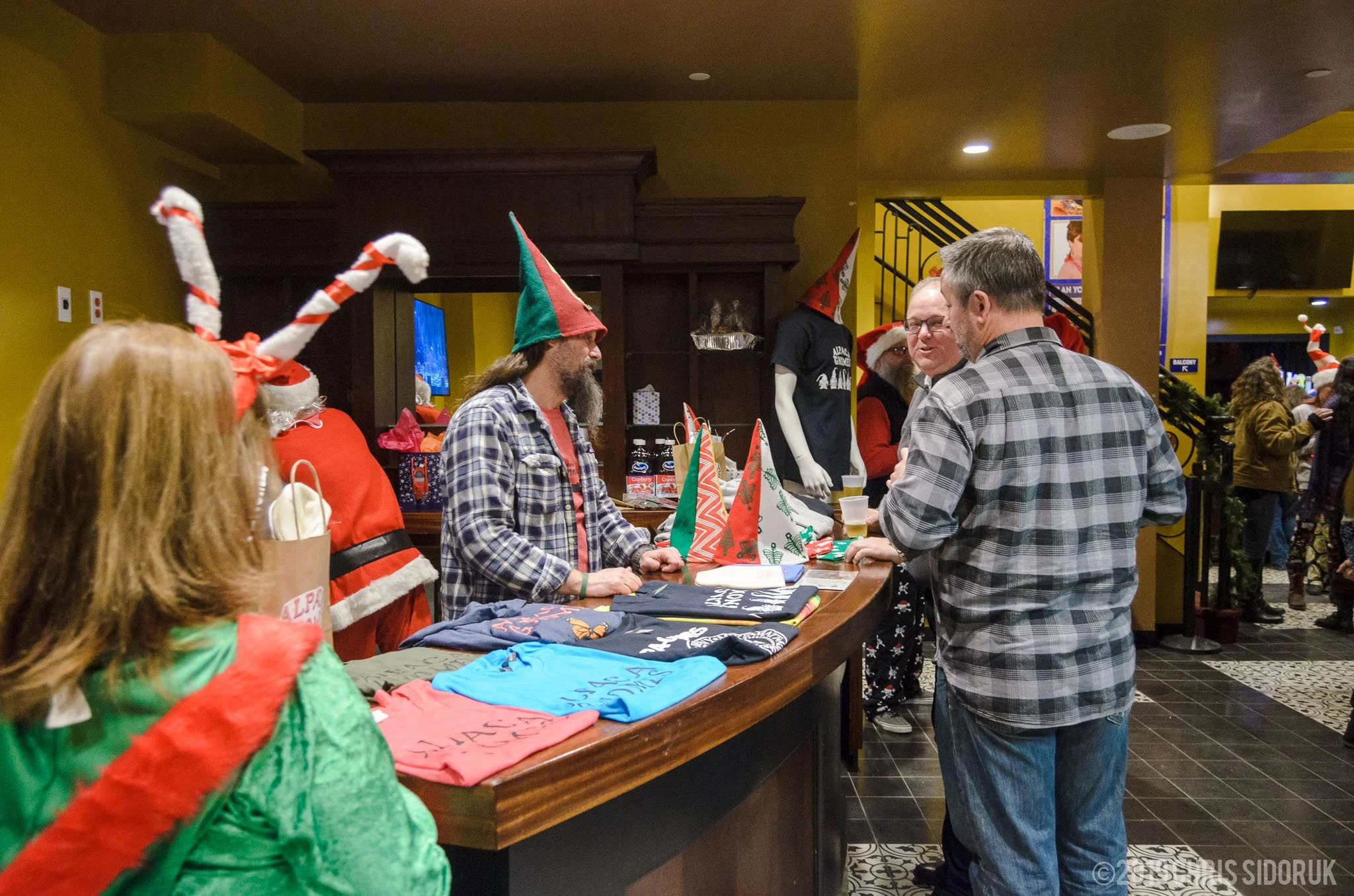 alpaca-gnomes-wall-street-theater-2019-15.jpg
