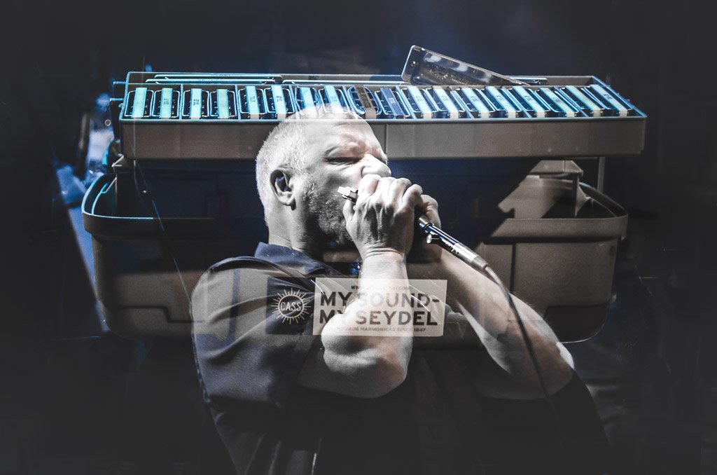multiple exposure concert photography effect