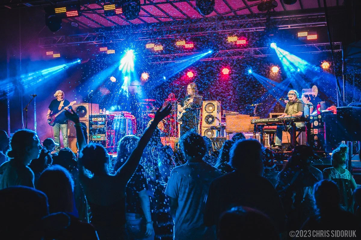Dark Star Orchestra performing at Bear’s Picnic in Pennsylvania.
