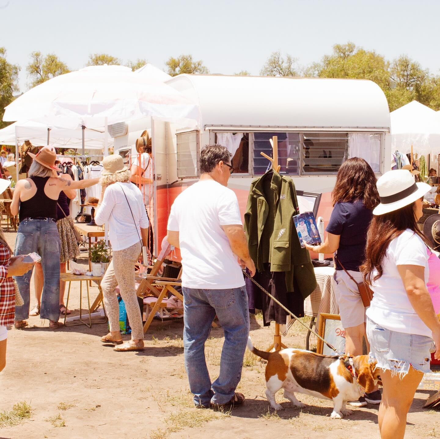 Join us for a fun-filled day of shopping at our Spring Vintage Popup Market at the beautiful Mission Santa Ines in Solvang! 🇩🇰Browse through a diverse collection of vintage, antiques, home goods, repurposed furniture, European goods, one-of-a-kind 