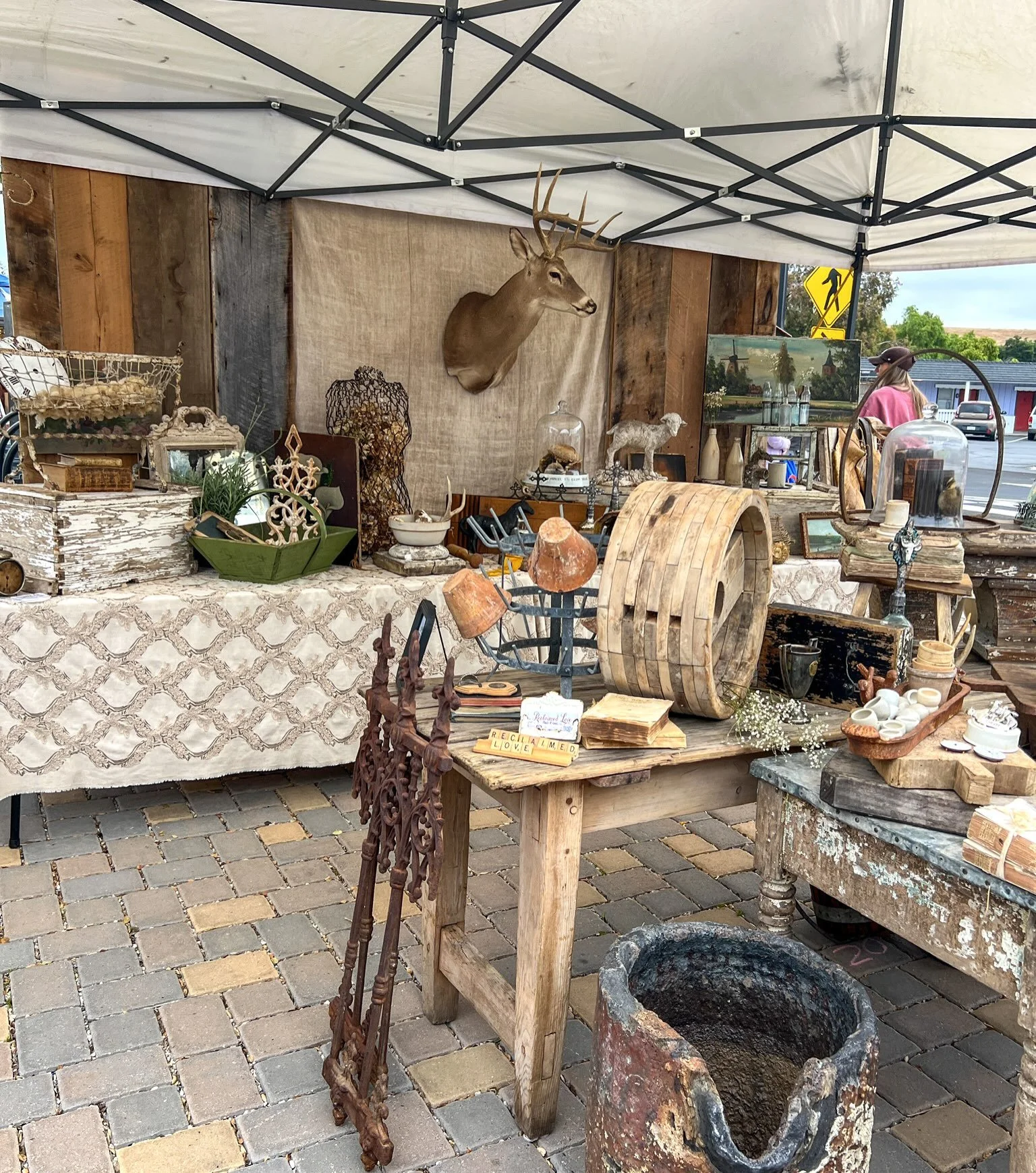ONE WEEK until Flying Miz Daisy! 🦋

In just 7 days, Avenue of the Flags will be filled with thoughtfully curated booths and some of our favorite vendors from near and far.

And for the first time, we&rsquo;re making a whole weekend of it! Come shop 