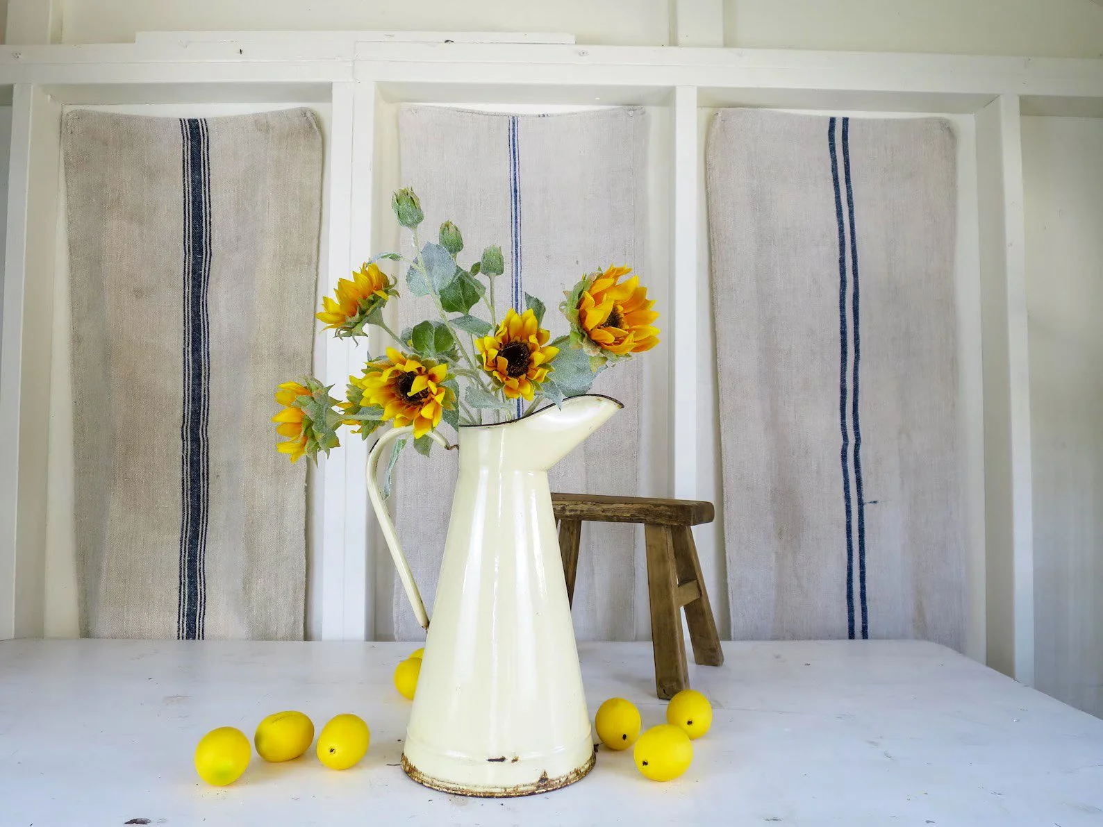 yellow enamlware.JPG