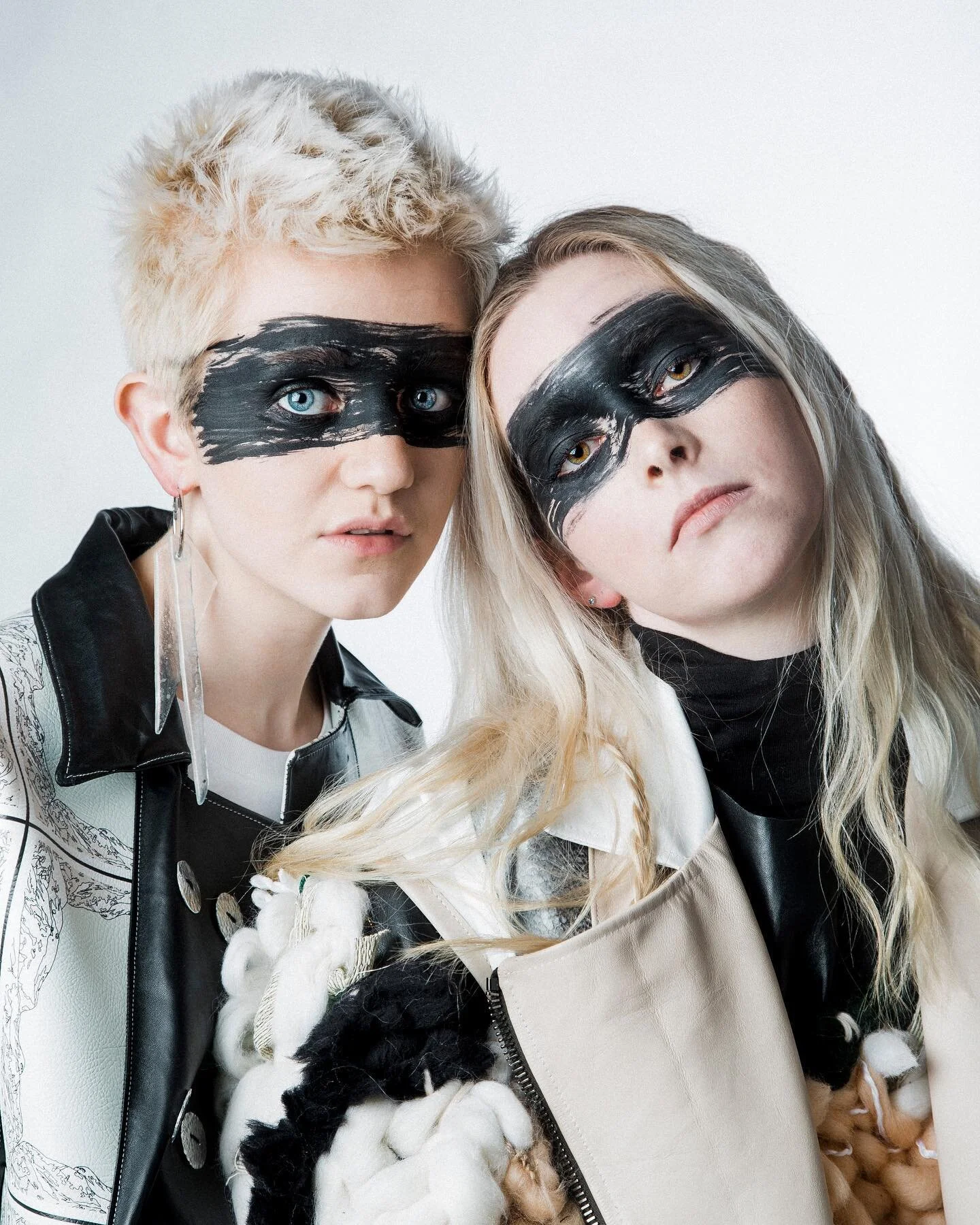 Happy International Women&rsquo;s Day❤️

I am fortune enough to work with some extremely inspirational and incredible women. So today, let&rsquo;s take a moment to celebrate them🙌🏼

Here&rsquo;s an oldie but goldie from 2019.

Clothing: Sarah Medlo