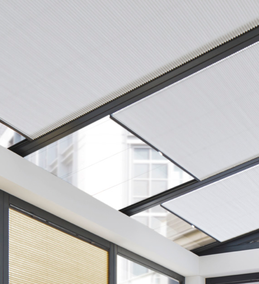 Plissegardin Plafond takfönster