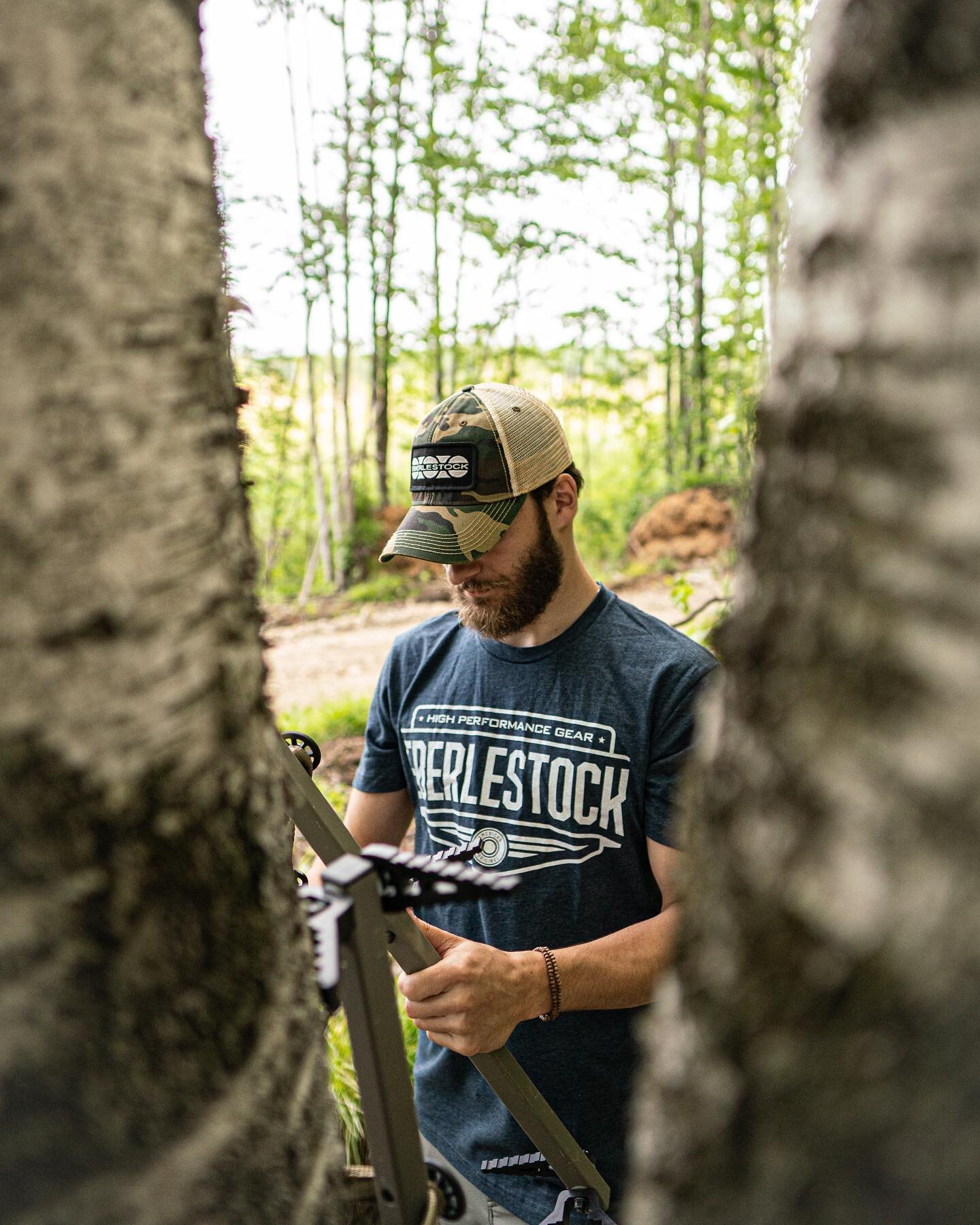 It&rsquo;s the season for scouting locations and setting stands. Some people say it&rsquo;s too soon but we prefer to set them early and give them time to sit. 

#photography #media #hunting #outdoors #photos #whitetail #hunt