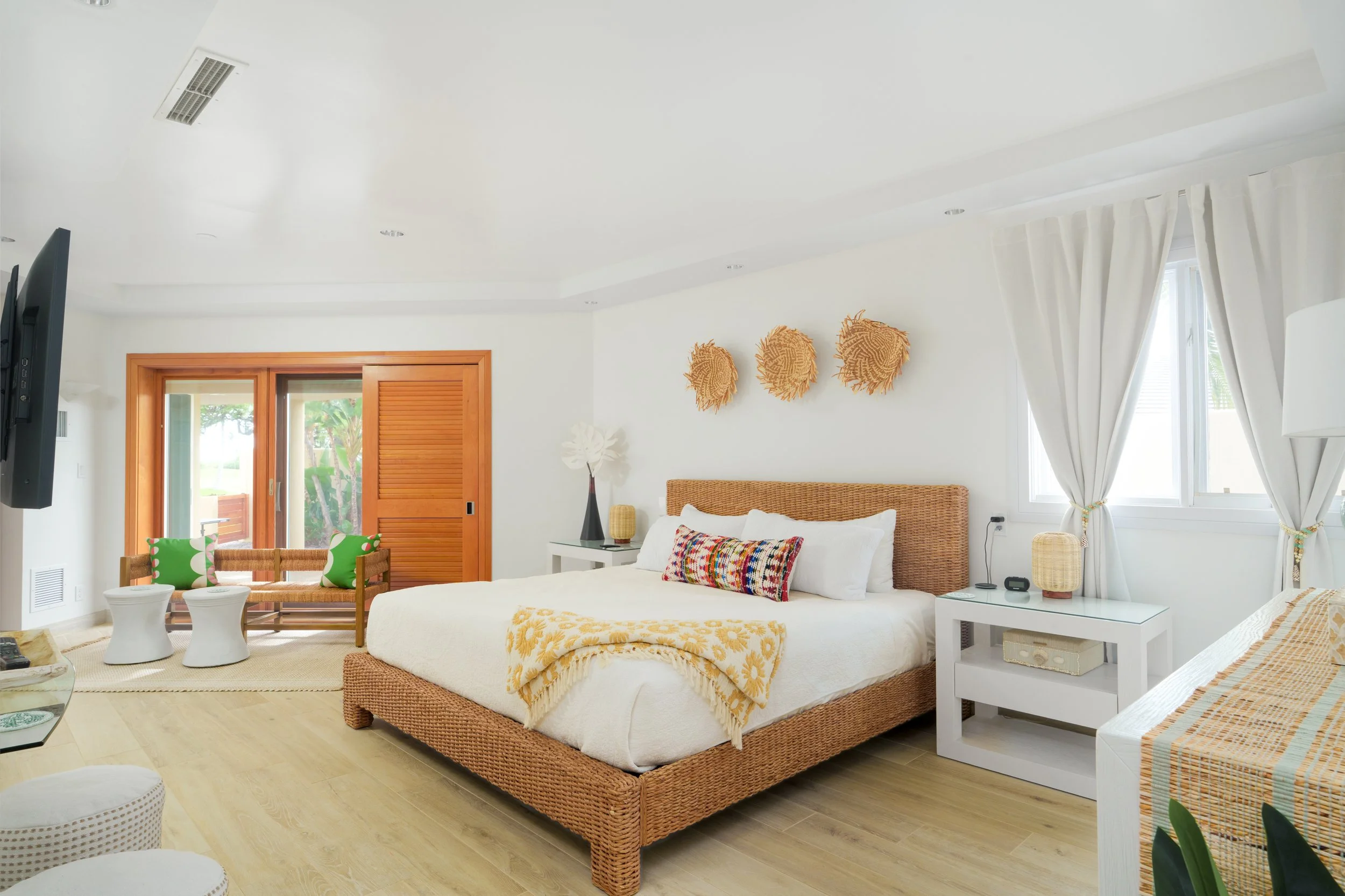 Bedroom #1 with King Bed and Full Bath